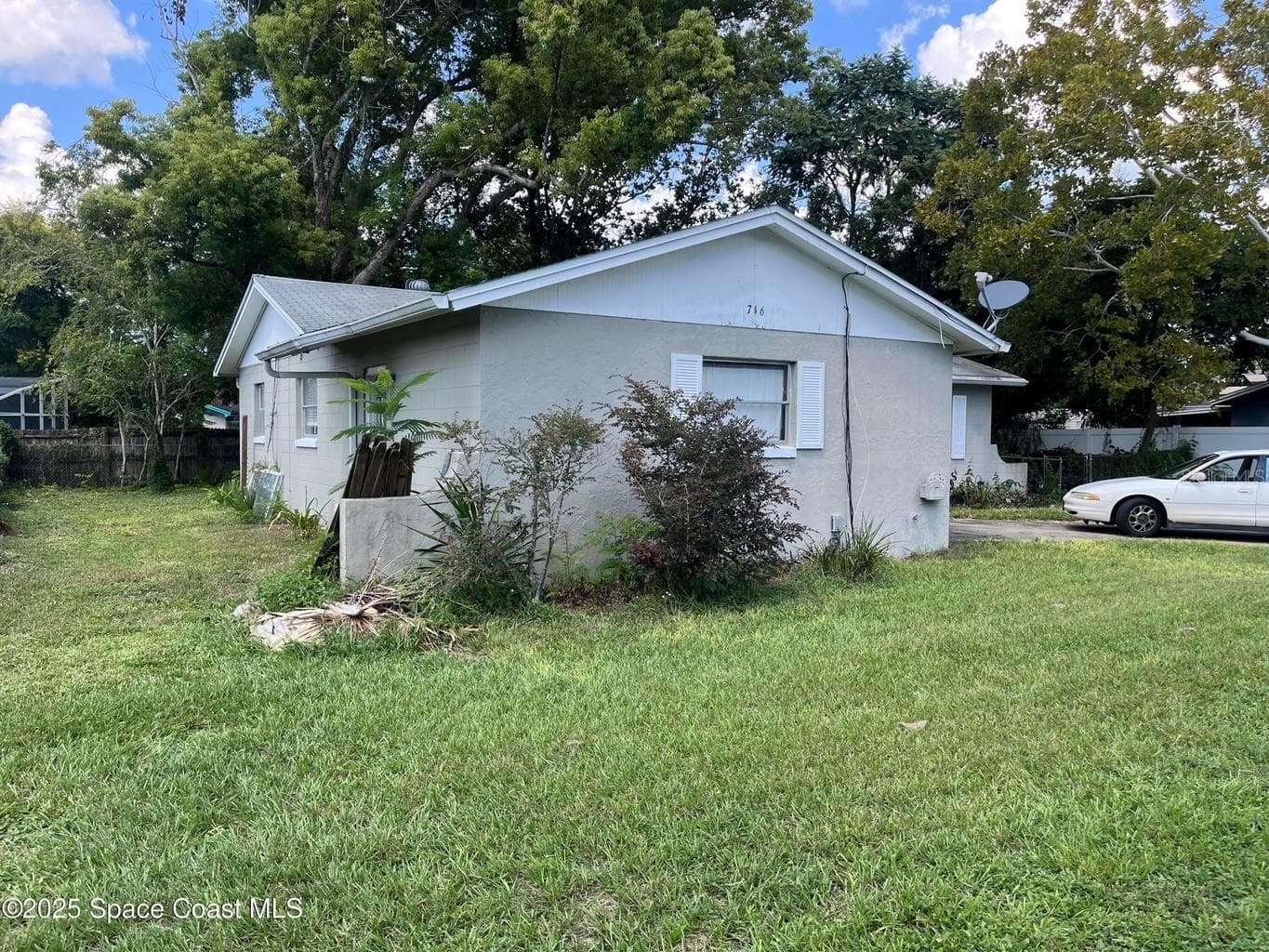 Side of House - 706 N GRANT ST, LONGWOOD