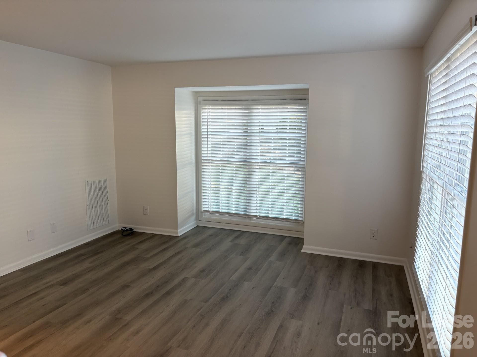 Condominium at 1111 Surry Lane, Gastonia, photo 3 of 10