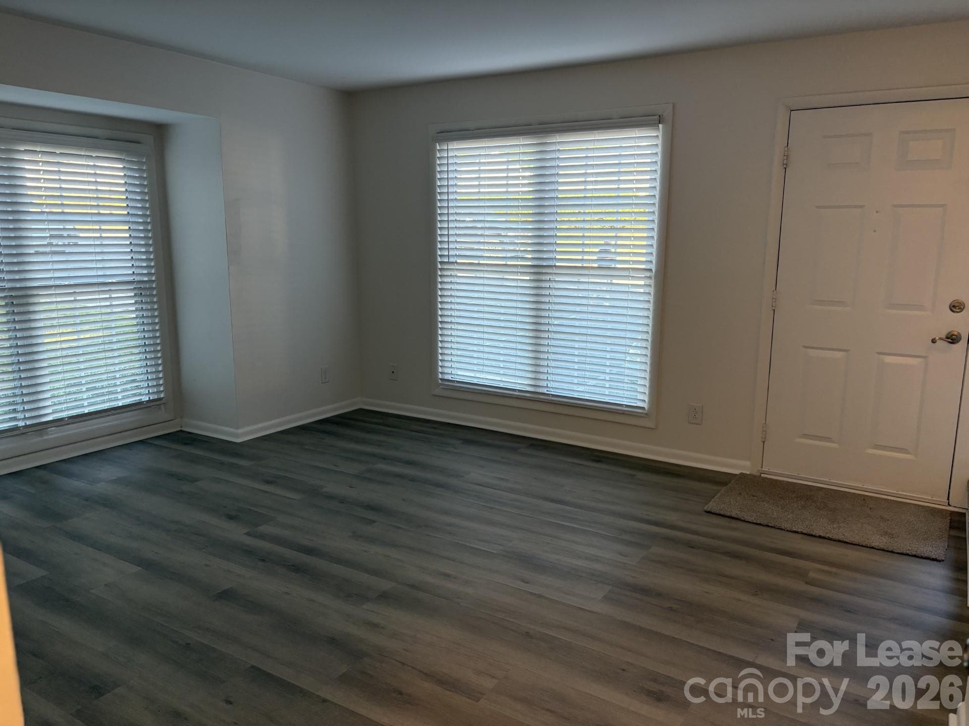 Condominium at 1111 Surry Lane, Gastonia, photo 4 of 10