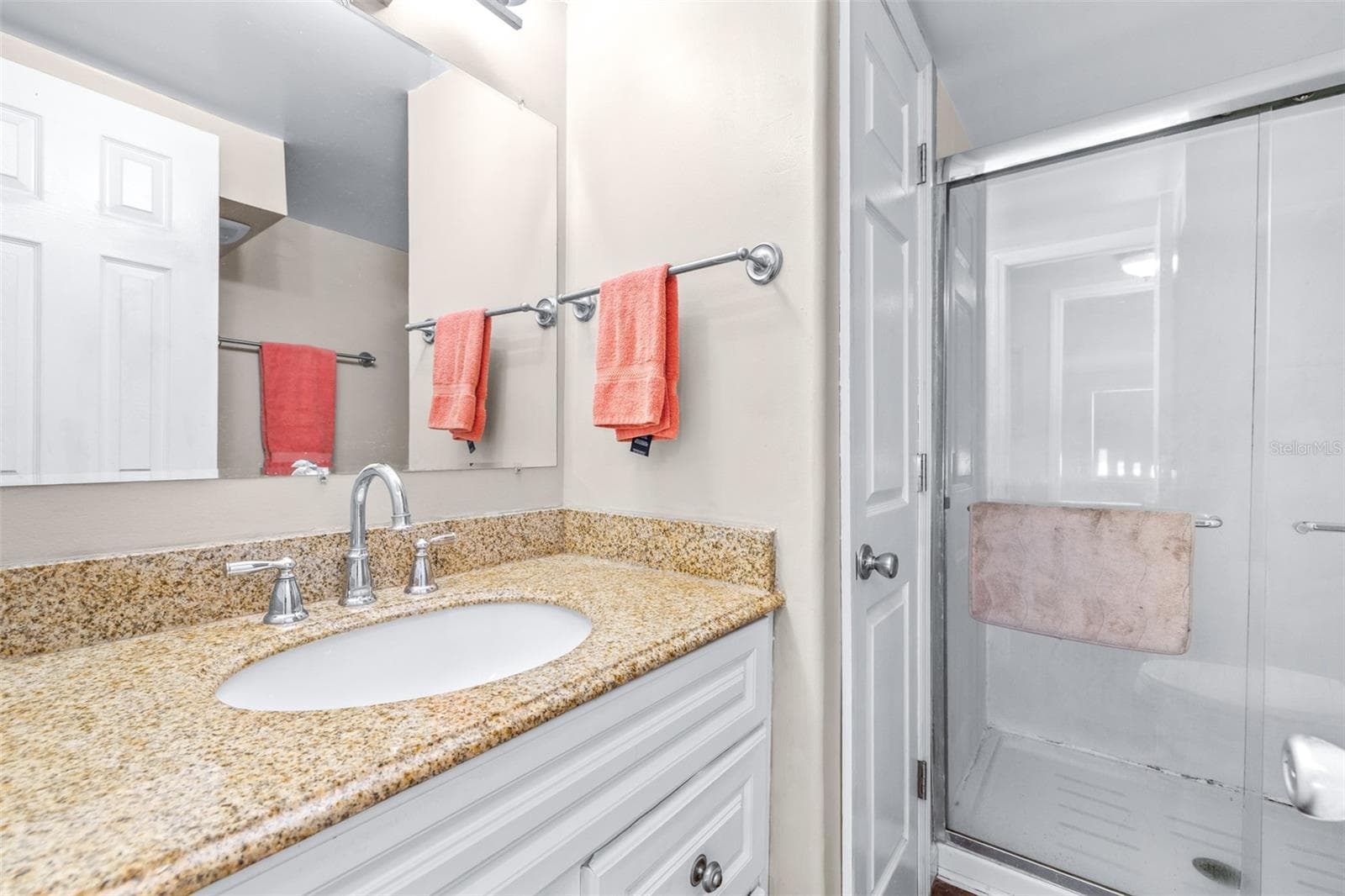 Bathroom - 2712 17TH STREET LN W, BRADENTON