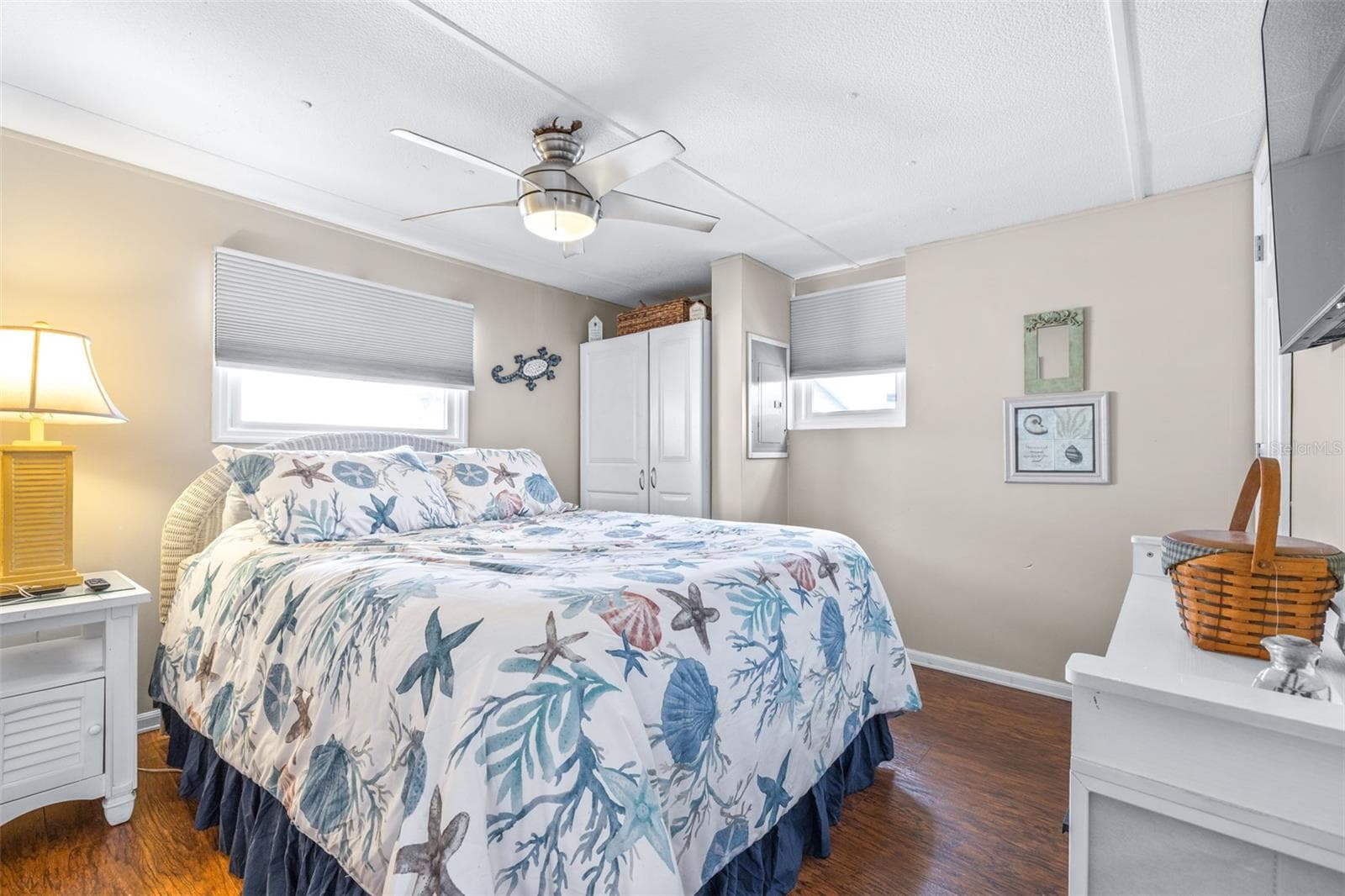 Mobile Home at 2712 17TH STREET LN W, BRADENTON, photo 25 of 69