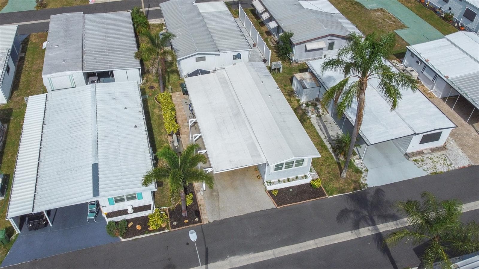 Mobile Home at 2712 17TH STREET LN W, BRADENTON, photo 56 of 69