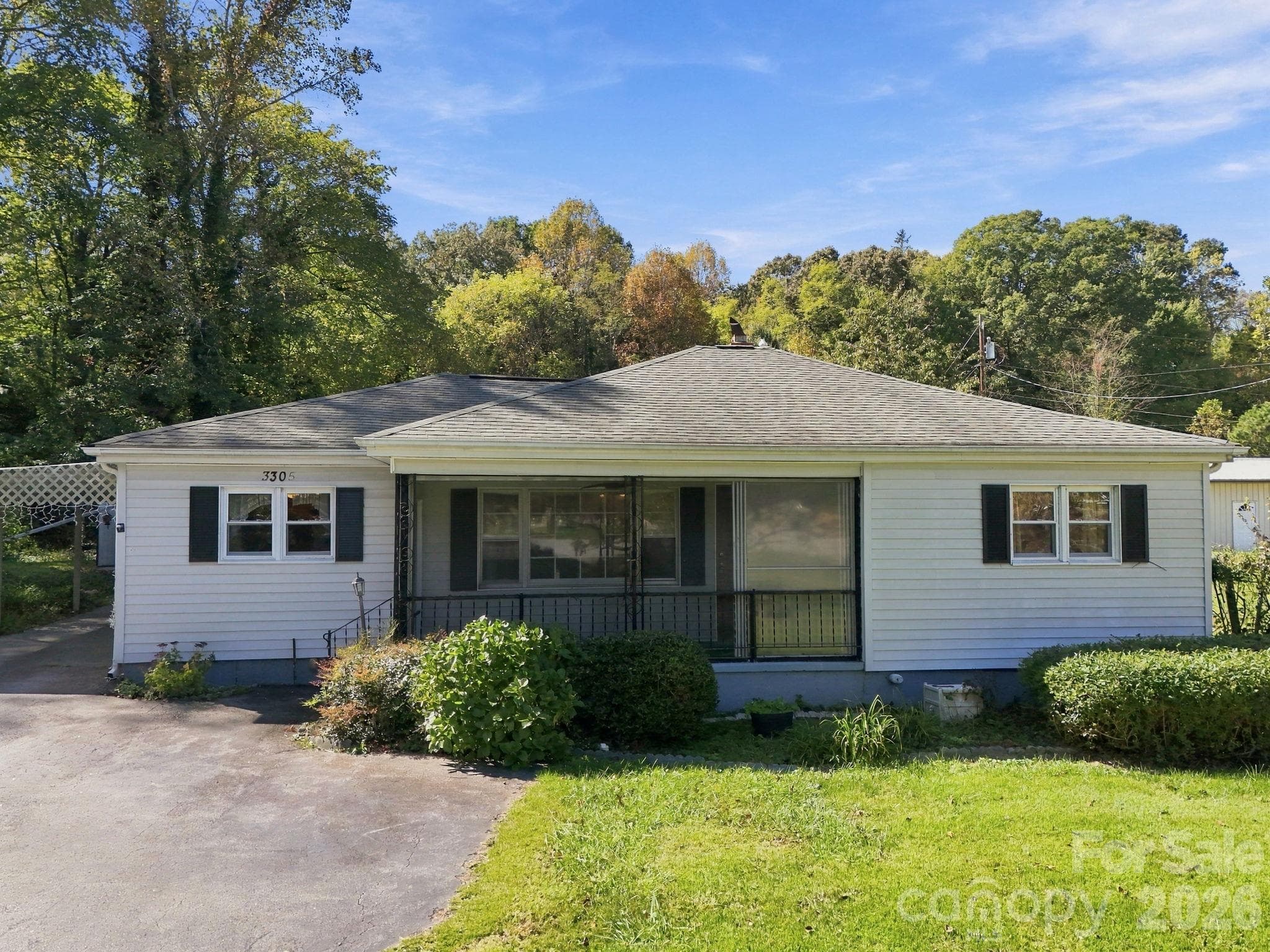 3305 Spartanburg Highway