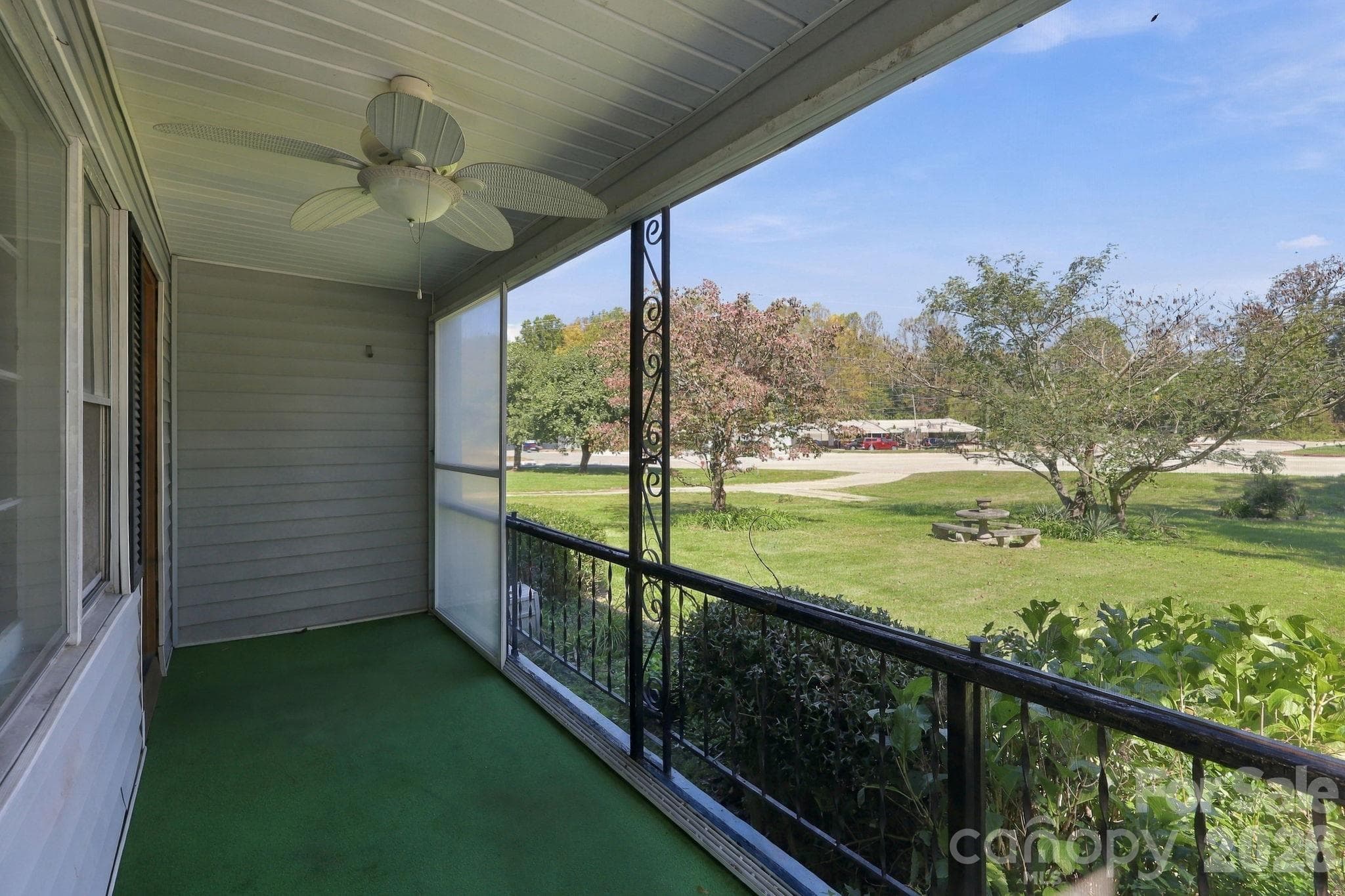 Single Family Residence at 3305 Spartanburg Highway, Flat Rock, photo 38 of 45