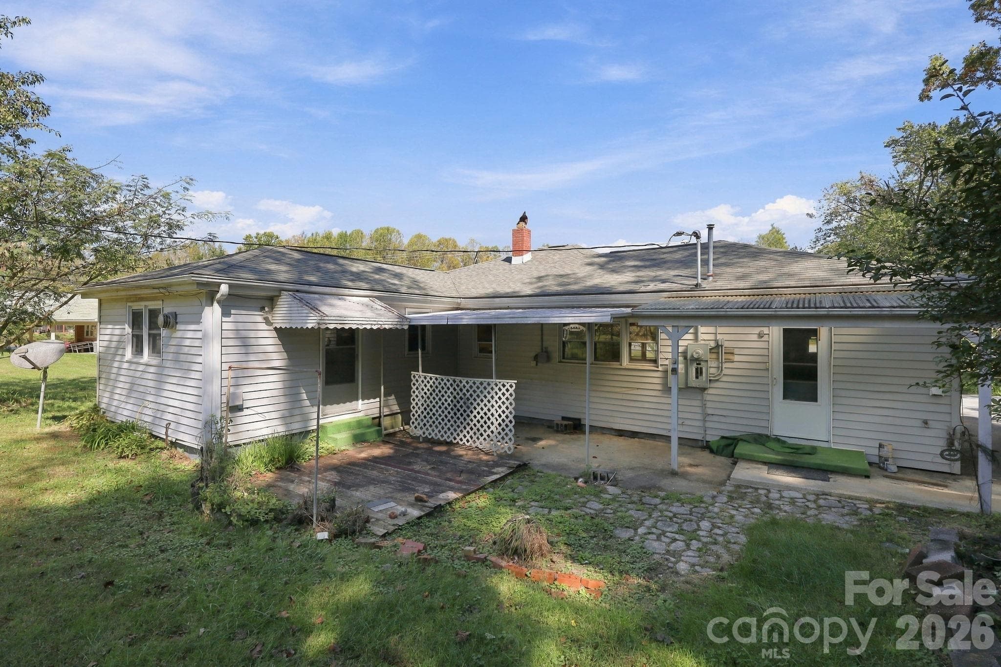 Single Family Residence at 3305 Spartanburg Highway, Flat Rock, photo 43 of 45