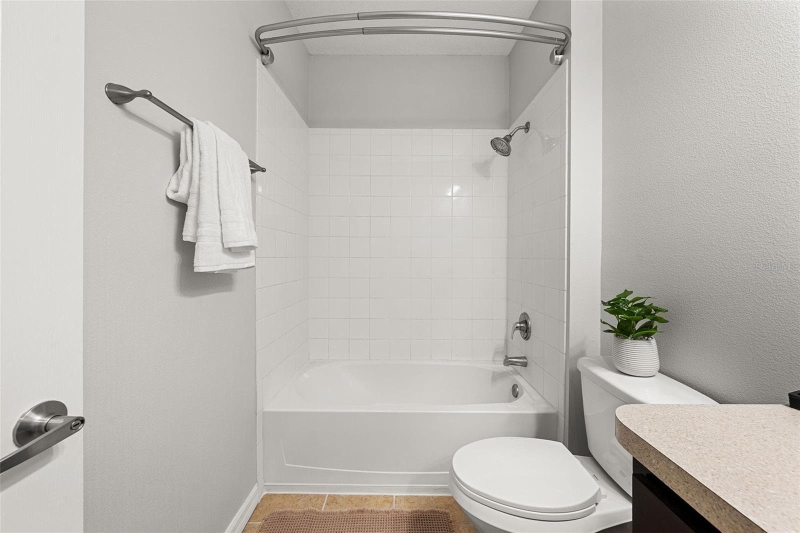 Townhouse at 1282 CALUSA CIR, CLEARWATER, photo 15 of 38