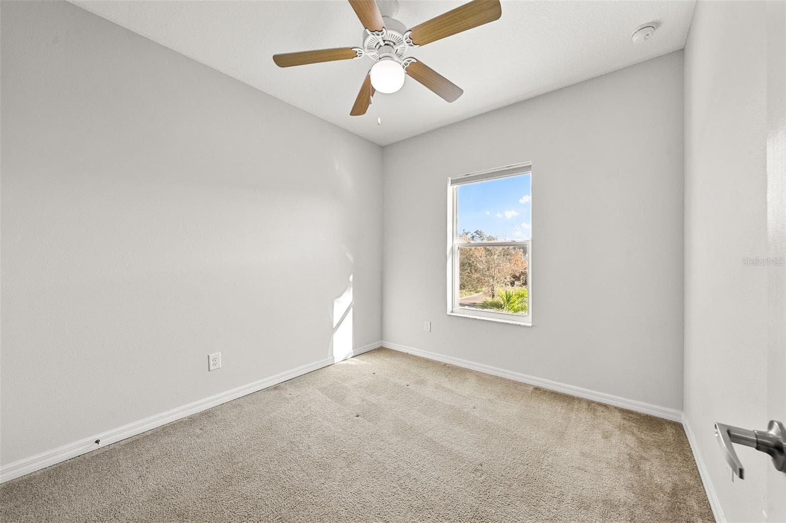 Townhouse at 1282 CALUSA CIR, CLEARWATER, photo 28 of 38