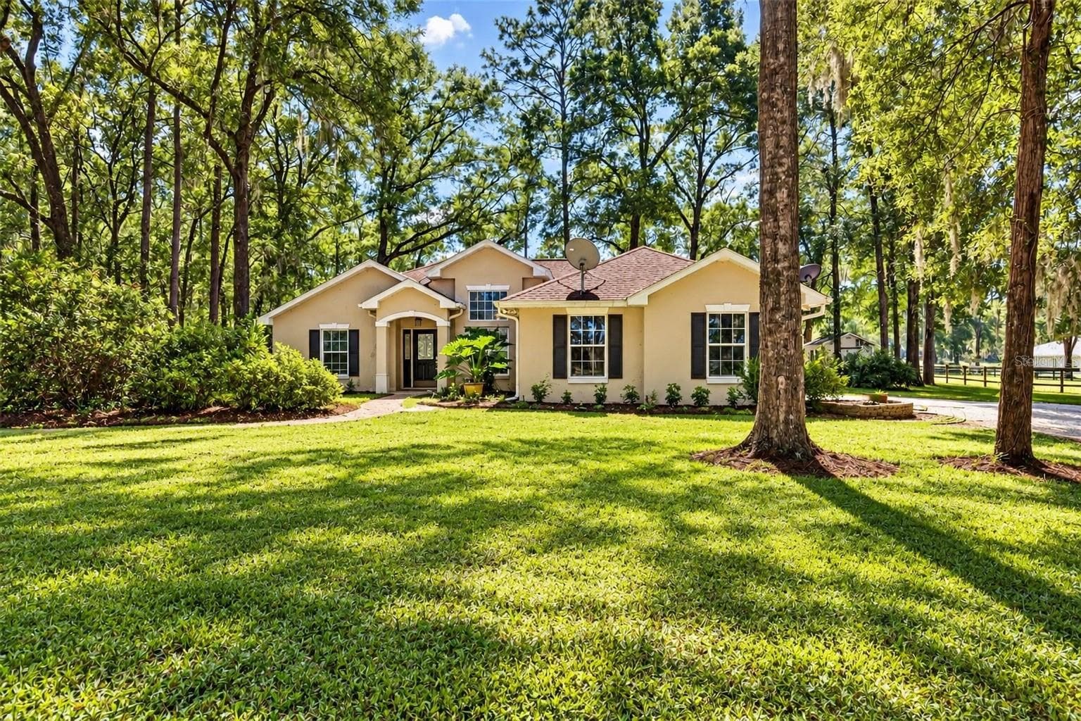 Single Family Residence at 3875 SW 117TH AVENUE RD, OCALA, photo 2 of 42