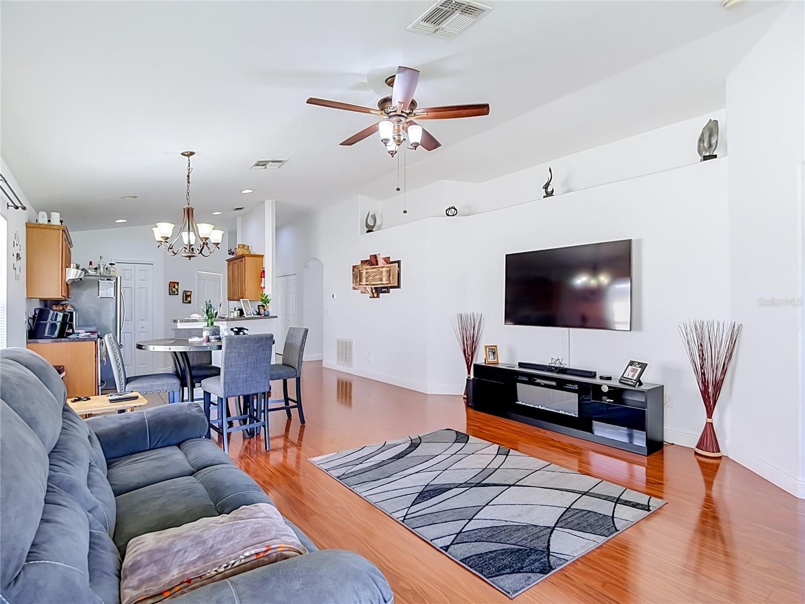 Single Family Residence at 5533 TURTLE CROSSING LOOP, TAMPA, photo 11 of 34