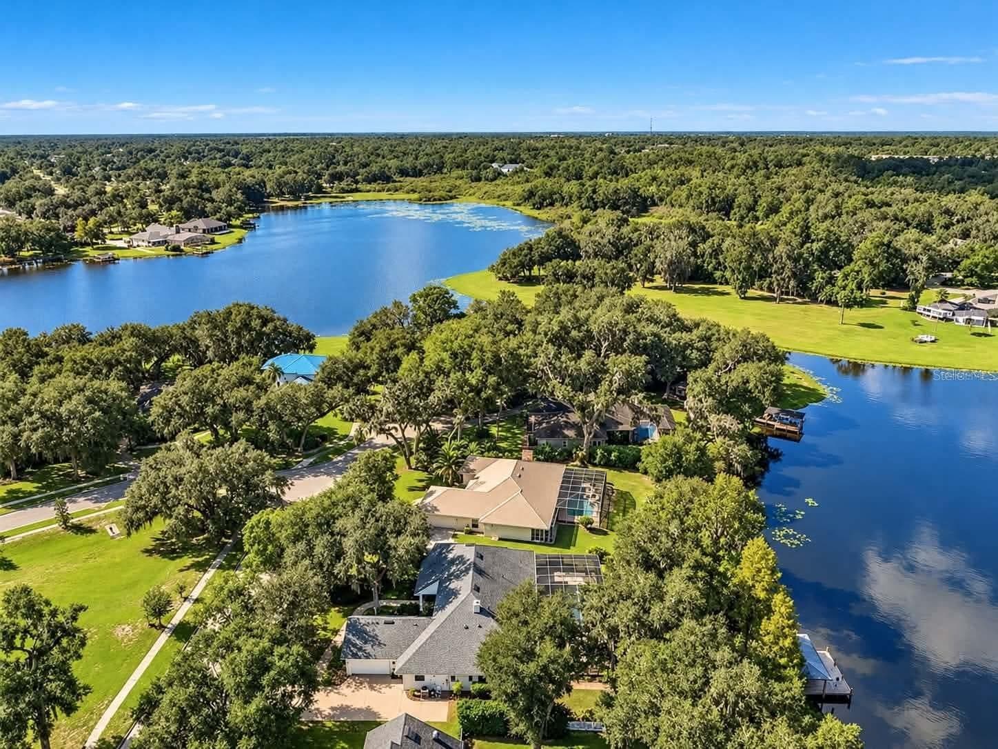 Single Family Residence at 972 OAKPOINT CIR, APOPKA, photo 96 of 102