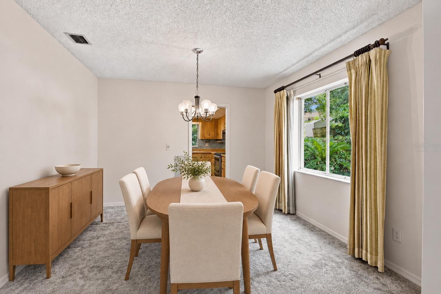 This photo is virtually staged. - 528 E HILLCREST ST, ALTAMONTE SPRINGS