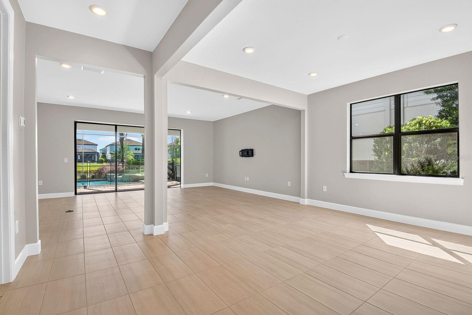 Great room - 16320 HIDDEN OAK LOOP, BRADENTON