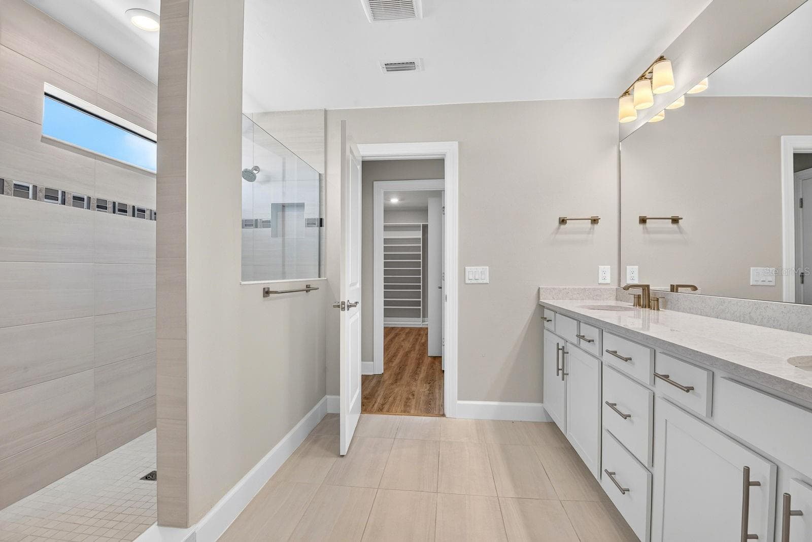 Main bathroom - 16320 HIDDEN OAK LOOP, BRADENTON