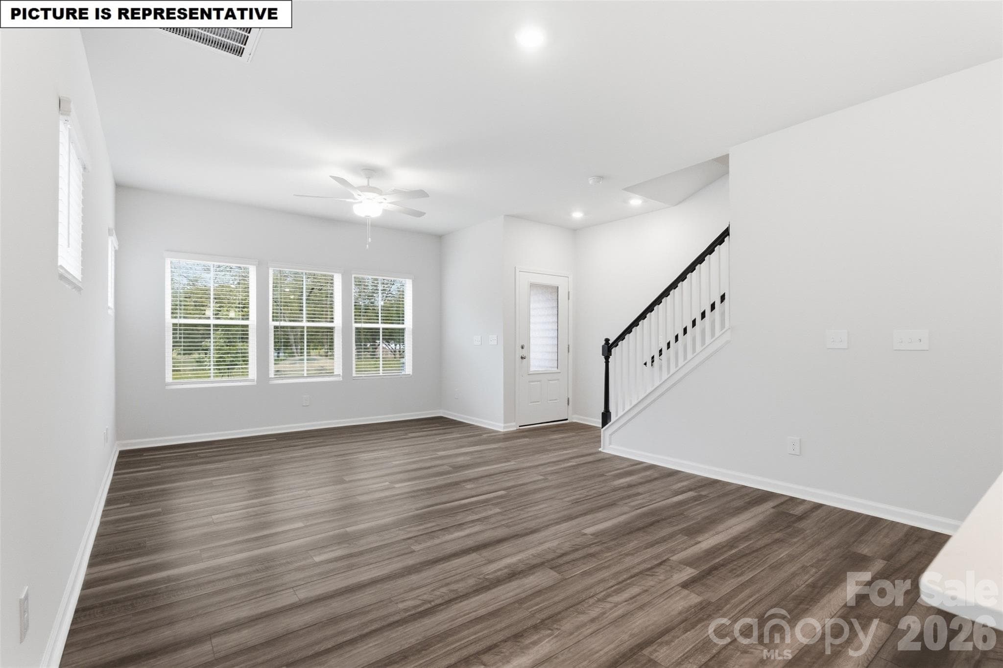 Townhouse at 4628 Lakeview Road, Charlotte, photo 5 of 20