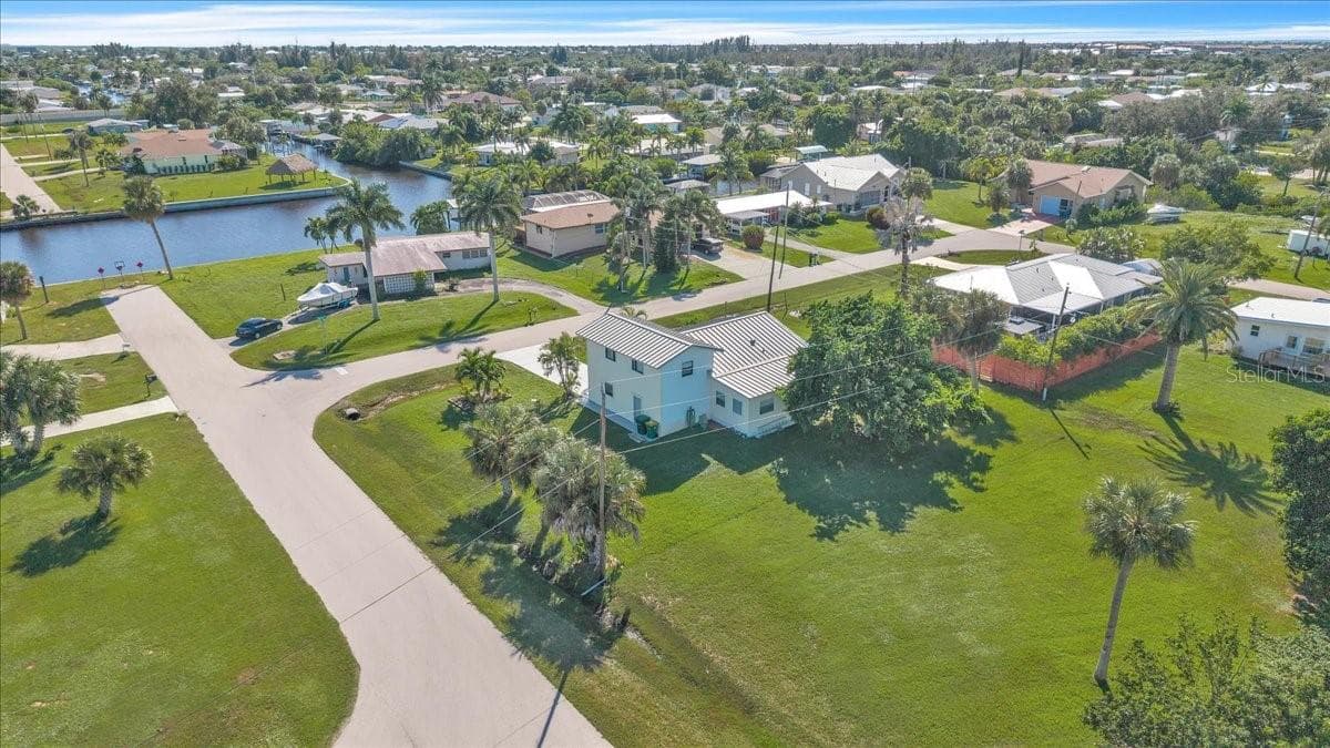 Single Family Residence at 2835 WISTERIA PL, PUNTA GORDA, photo 34 of 39