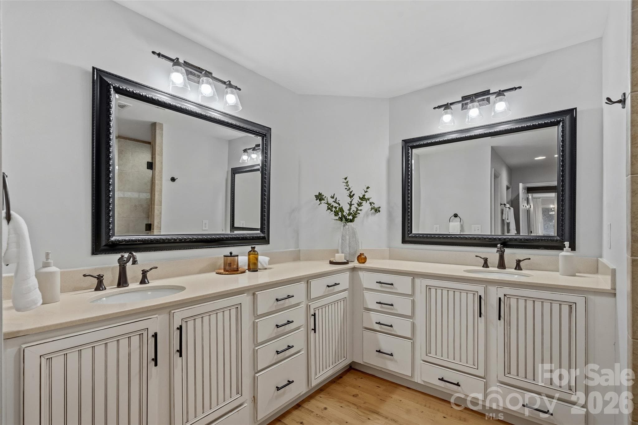 Primary bath - 8609 Laurelwood Lane, Waxhaw