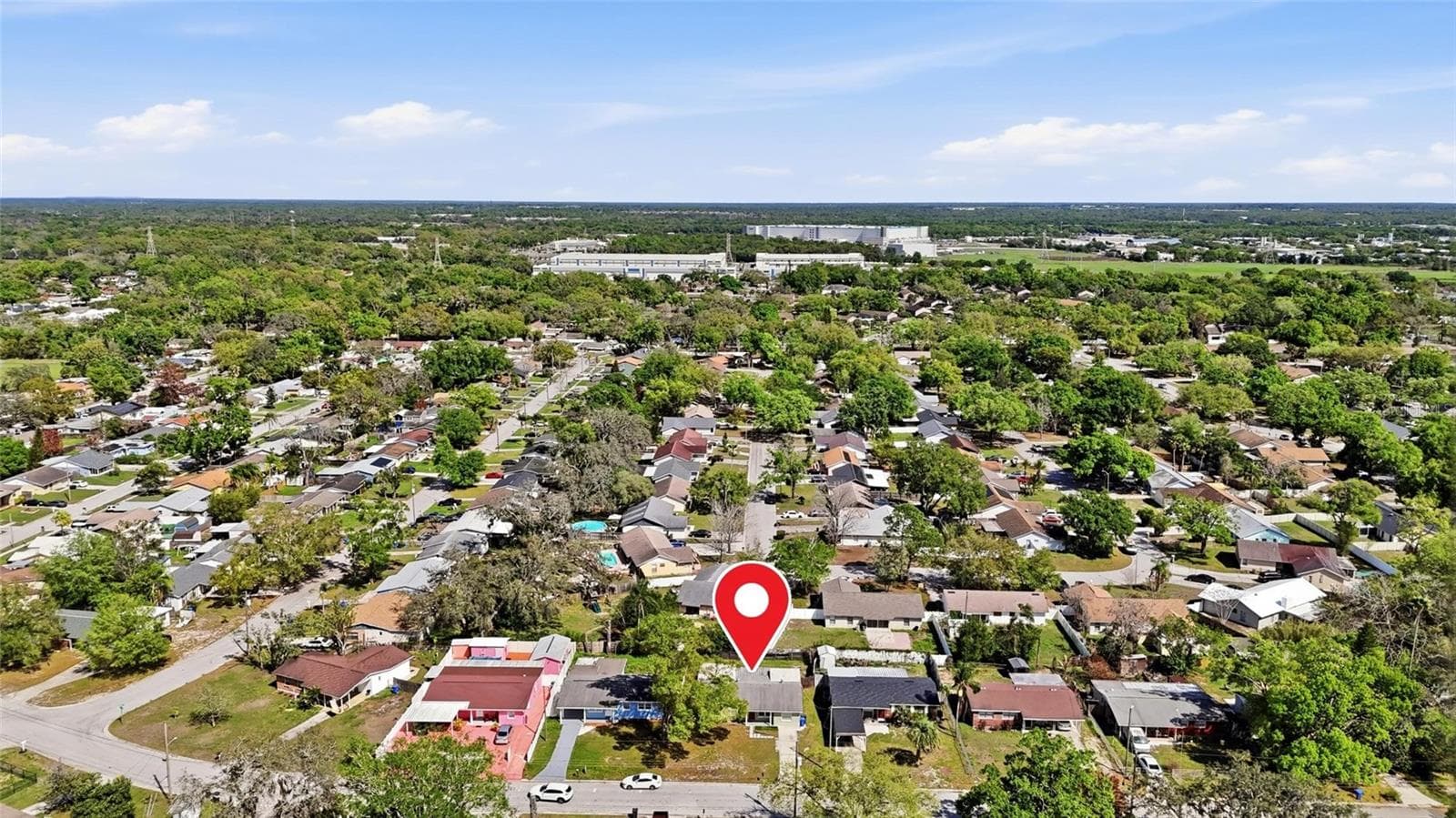 Single Family Residence at 8609 CHINABERRY DR, TAMPA, photo 15 of 32