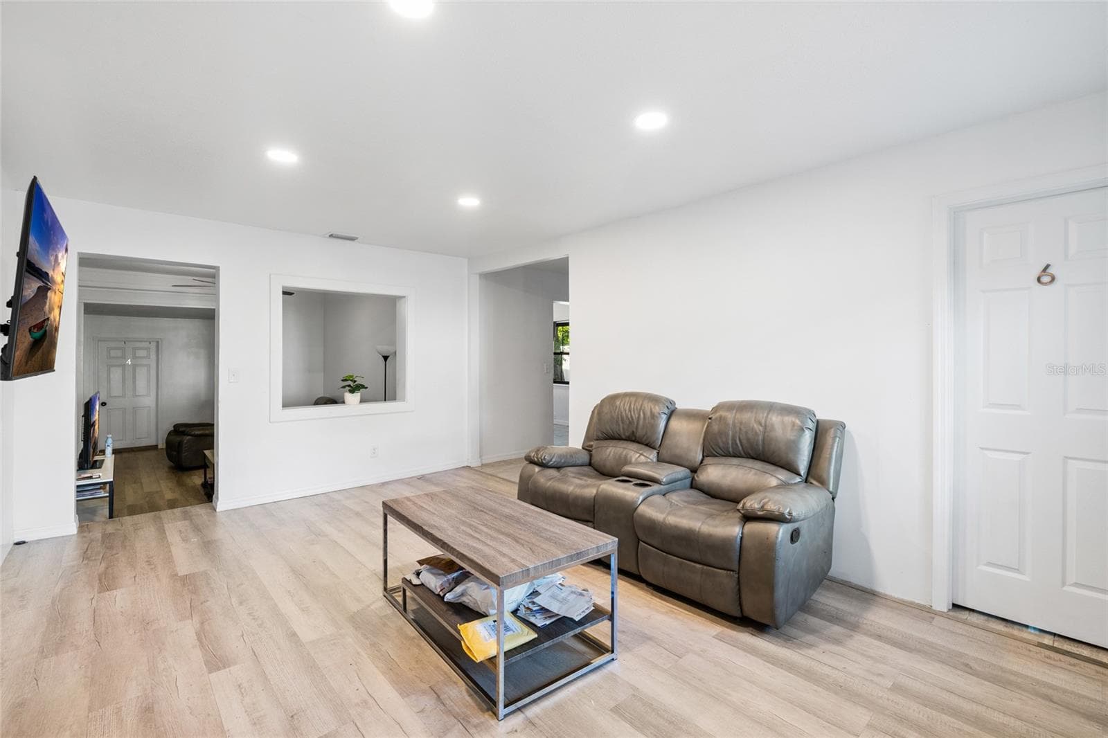 Single Family Residence at 2227 19TH ST S, ST PETERSBURG, photo 5 of 16