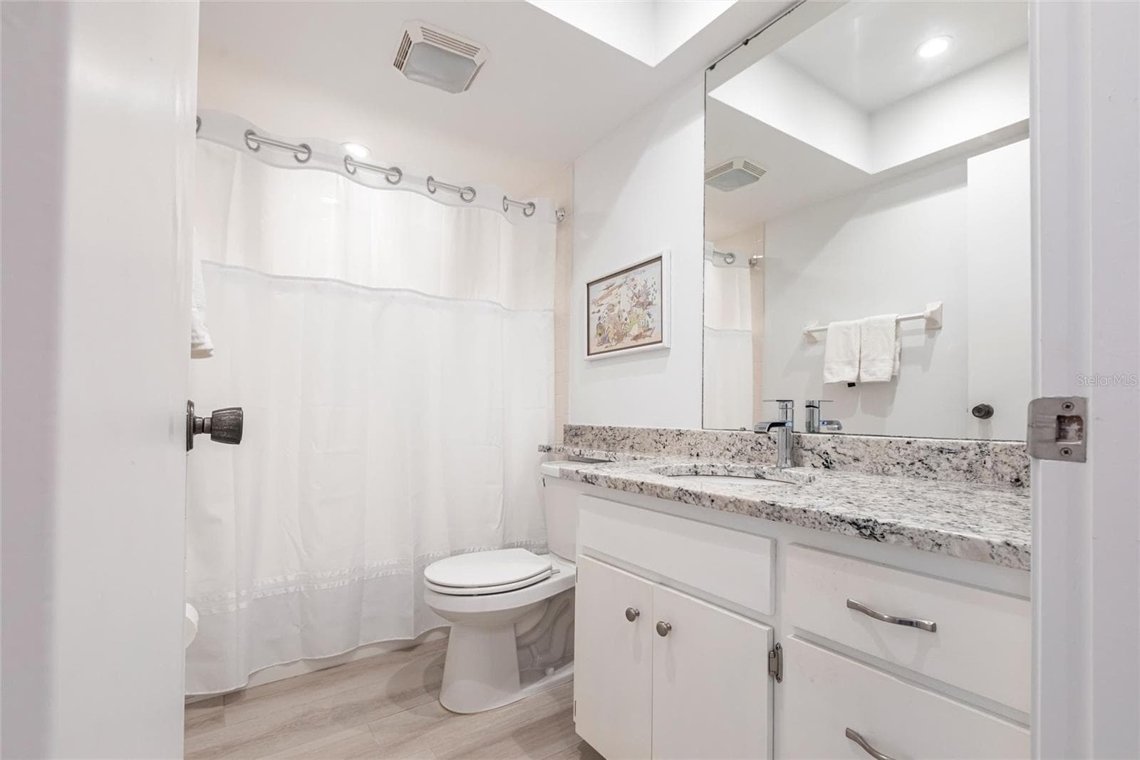 Guest Bathroom - 7151 WOOD CREEK DR #205, SARASOTA