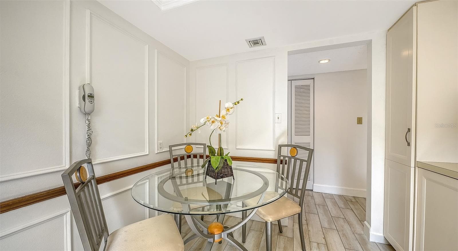 Condominium at 6287 MIDNIGHT PASS RD #103, SARASOTA, photo 13 of 36