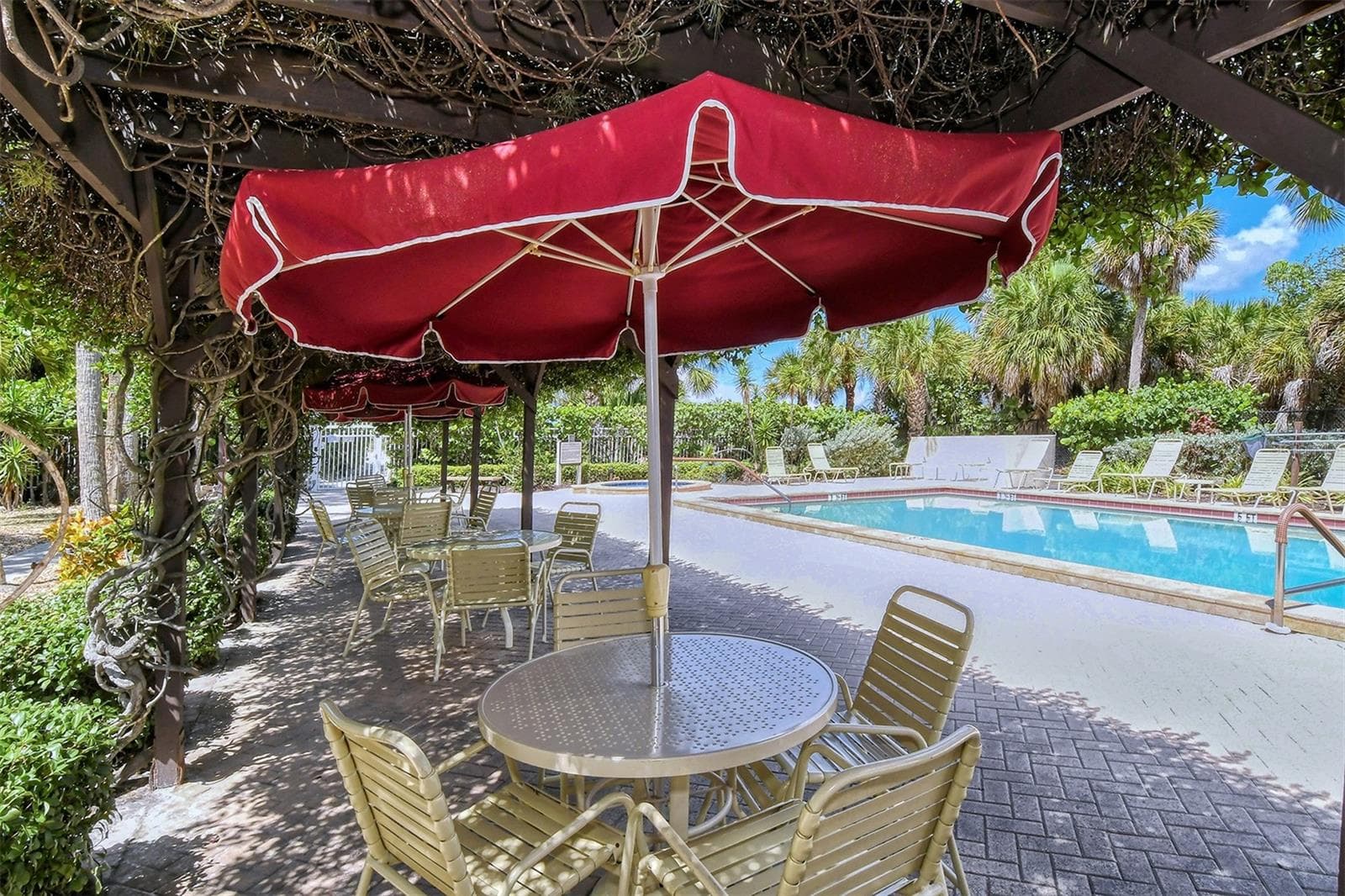 Condominium at 6287 MIDNIGHT PASS RD #103, SARASOTA, photo 26 of 36
