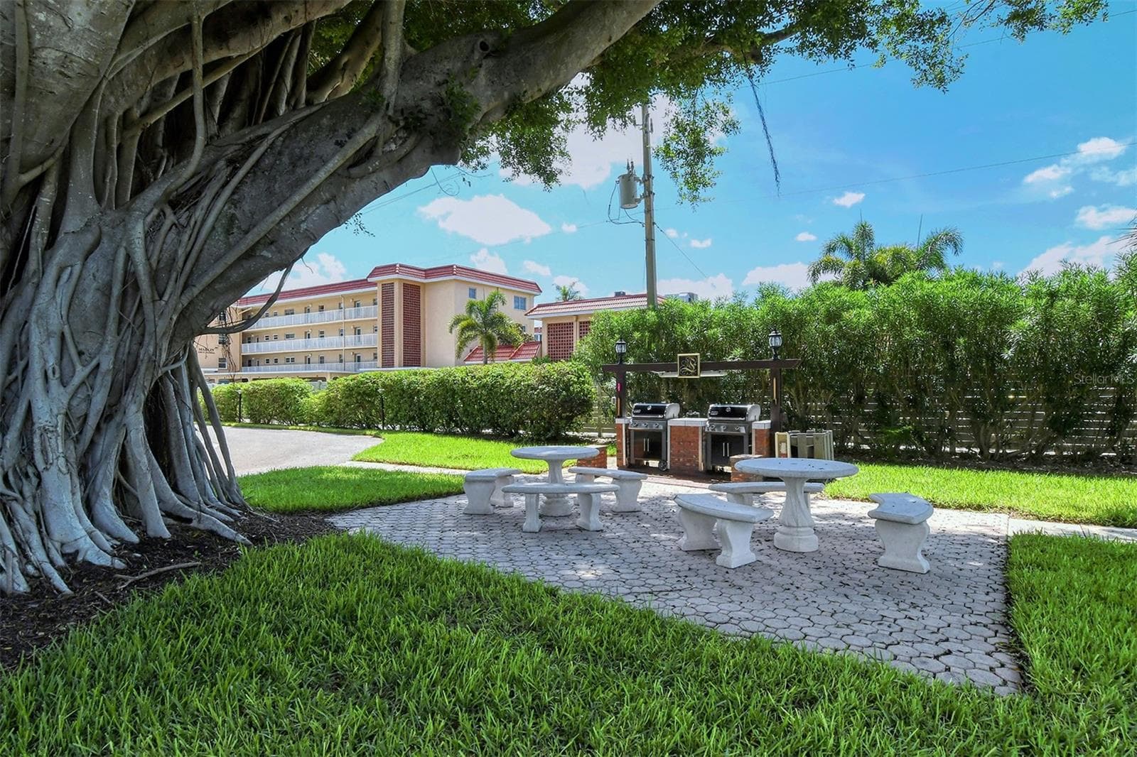 Condominium at 6287 MIDNIGHT PASS RD #103, SARASOTA, photo 32 of 36