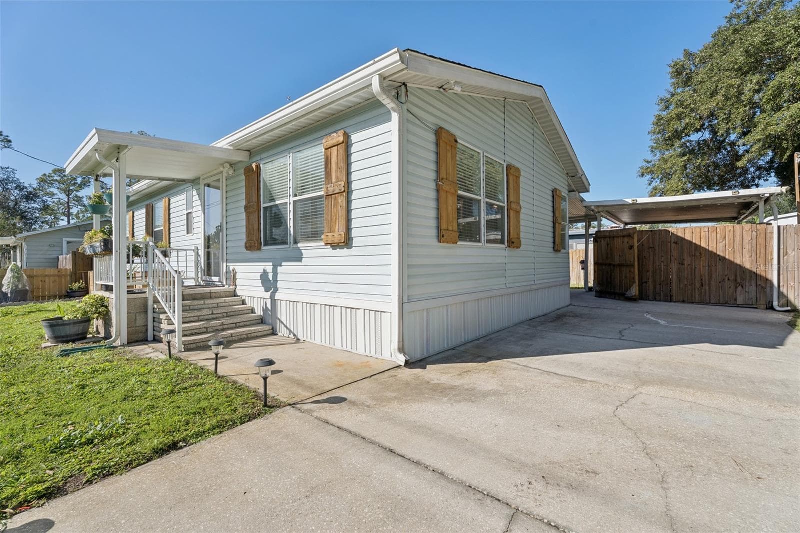 Manufactured Home at 1638 COD ST, ST CLOUD, photo 3 of 45
