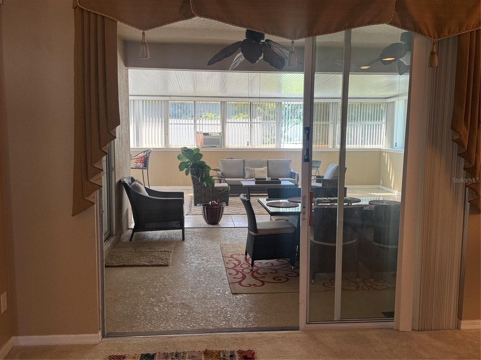 Single Family Residence at 108 DOE RUN DR, WINTER GARDEN, photo 12 of 34