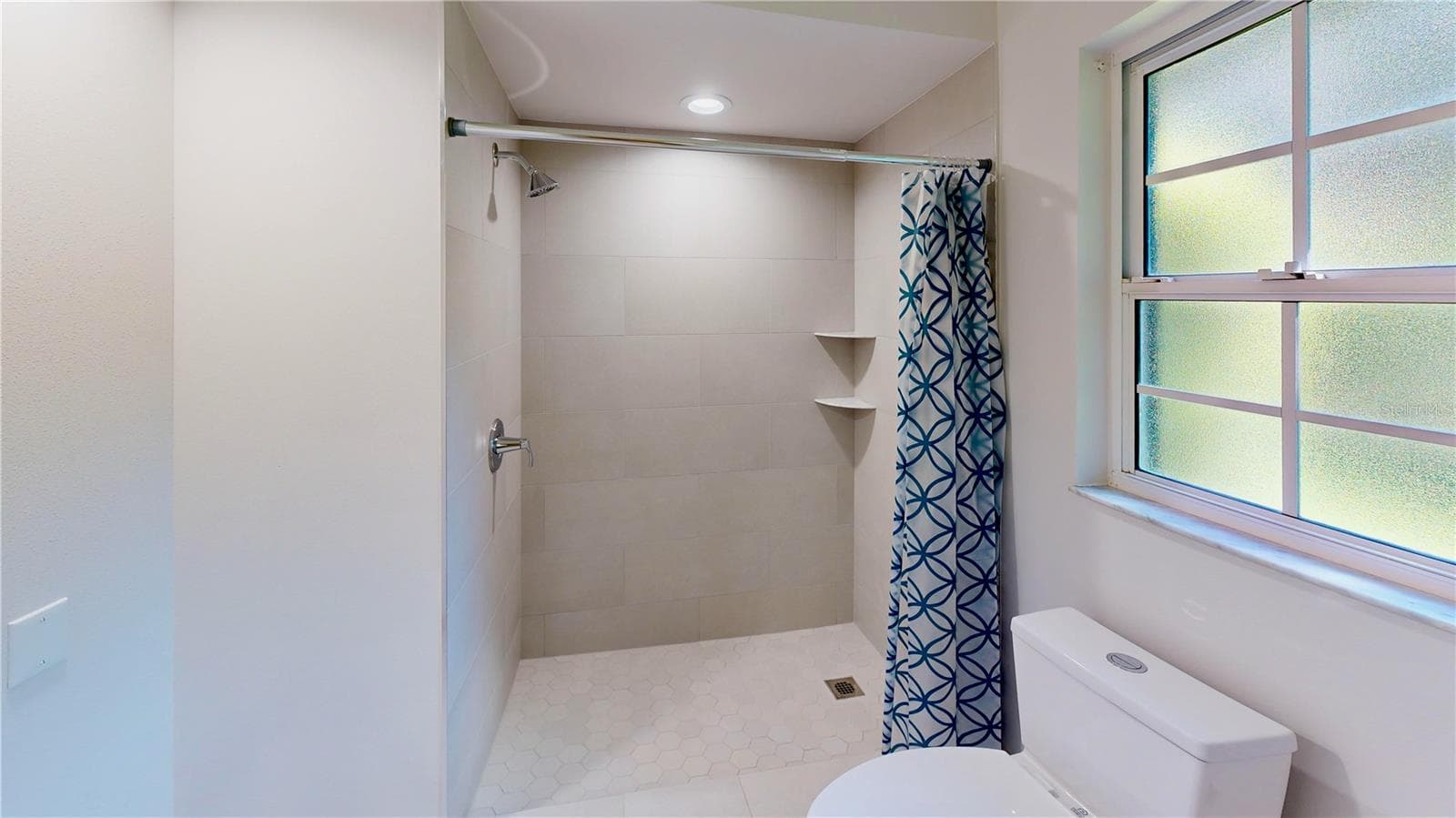 Single Family Residence at 9601 AMBLESIDE DR, WINDERMERE, photo 14 of 69