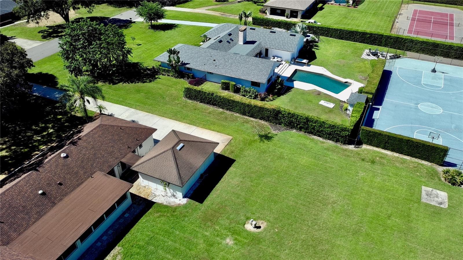 Single Family Residence at 9601 AMBLESIDE DR, WINDERMERE, photo 66 of 69