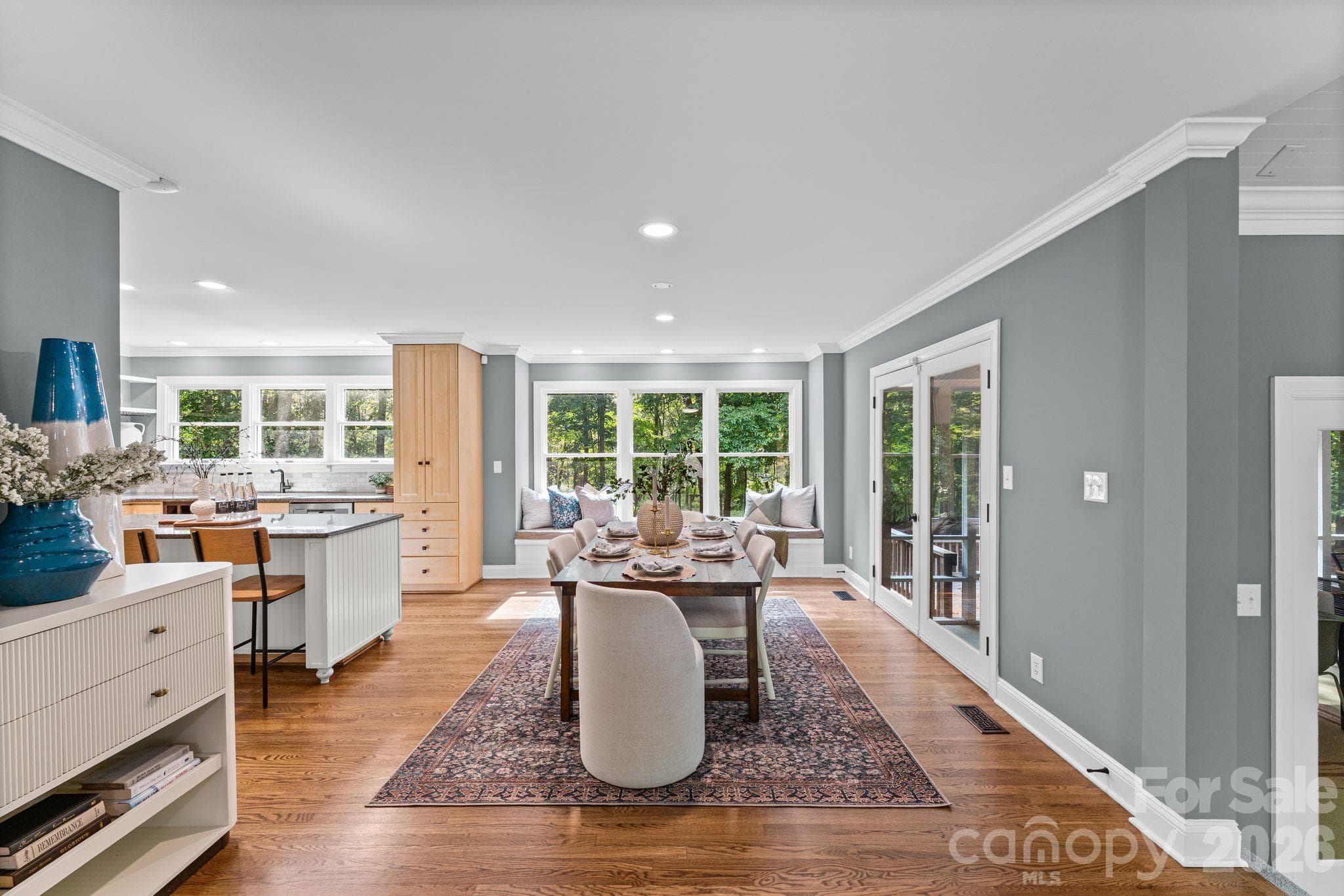Single Family Residence at 270 Sweet Autumn Lane, Lexington, photo 10 of 45