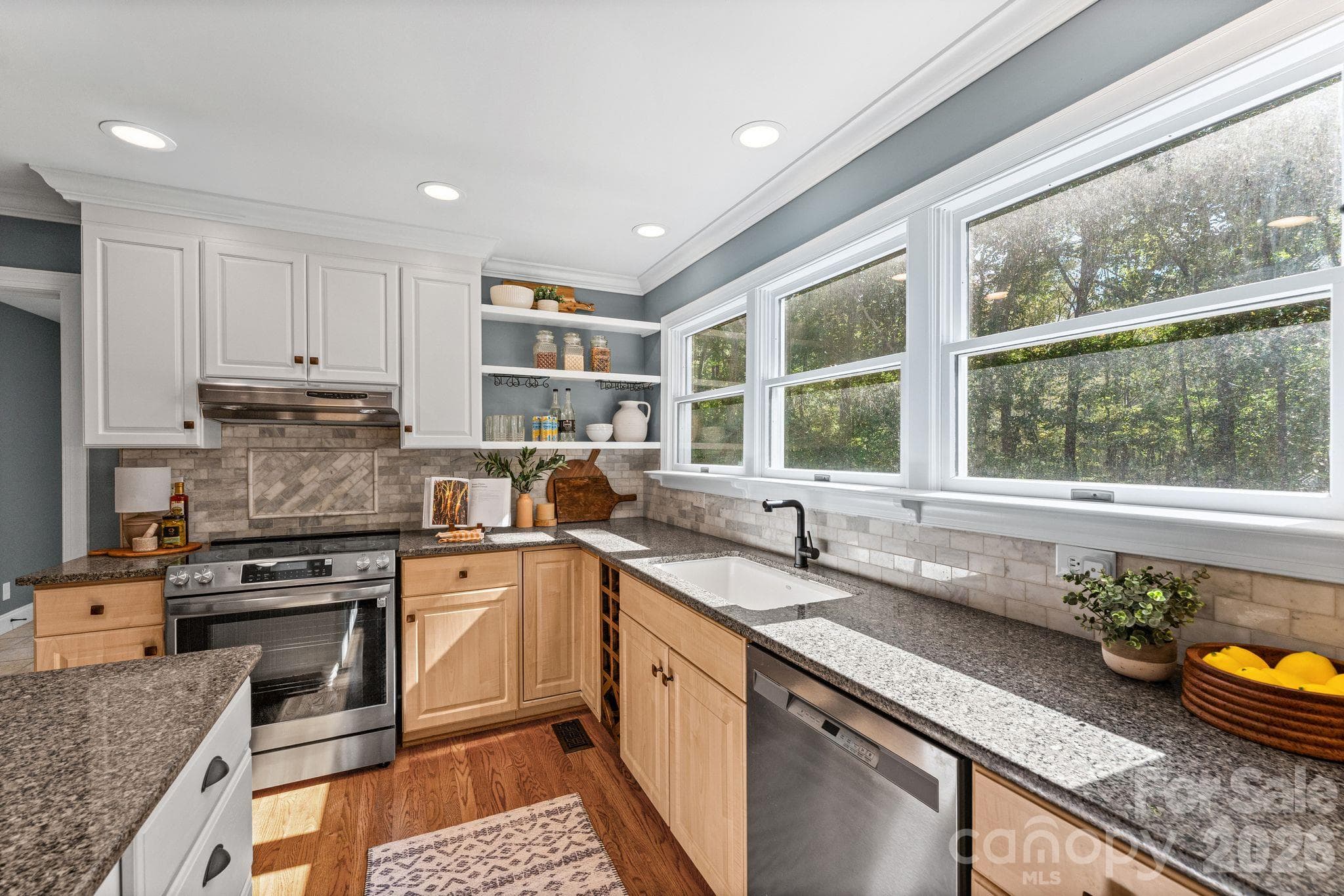Single Family Residence at 270 Sweet Autumn Lane, Lexington, photo 17 of 45