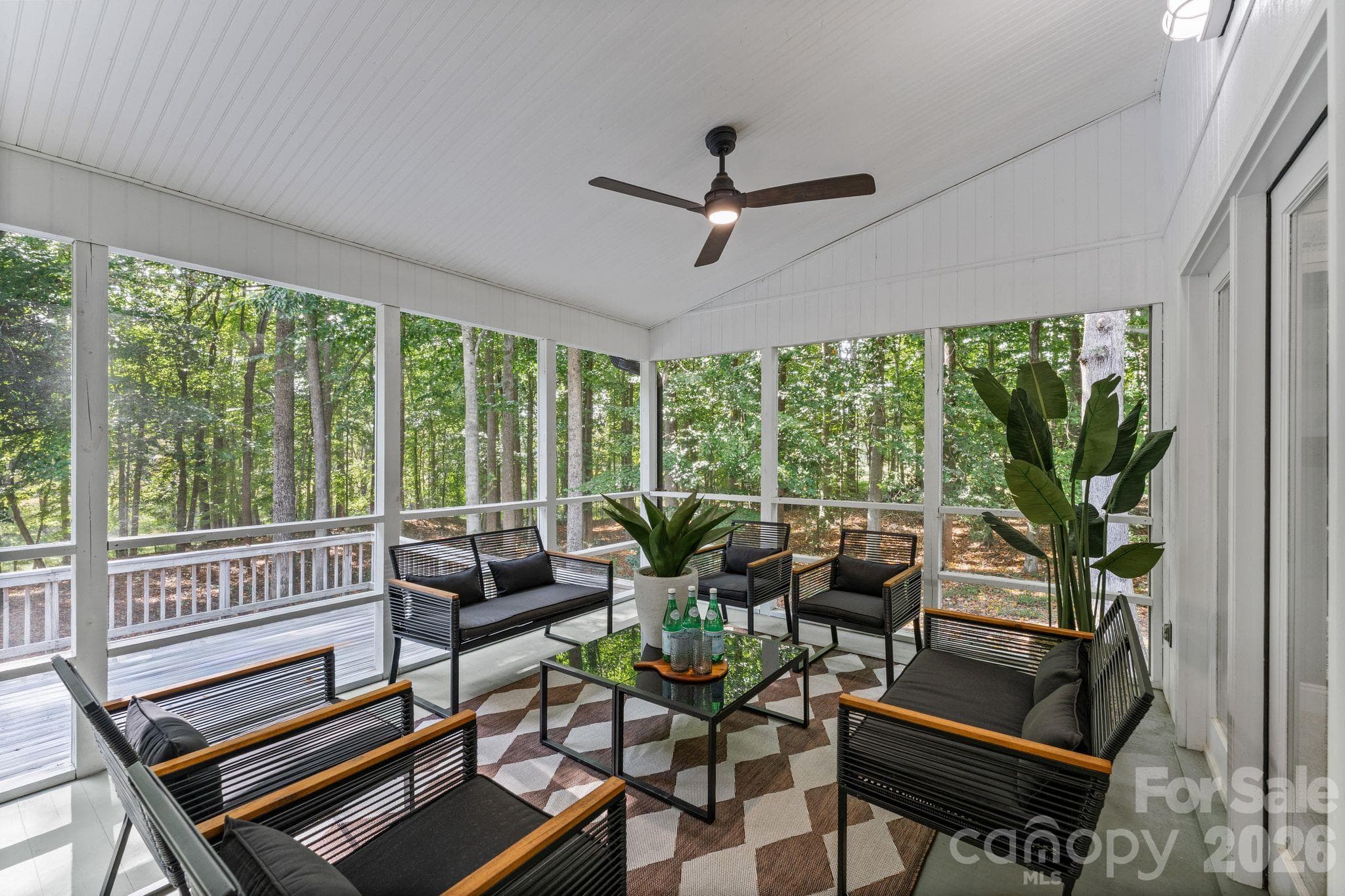 Single Family Residence at 270 Sweet Autumn Lane, Lexington, photo 29 of 45