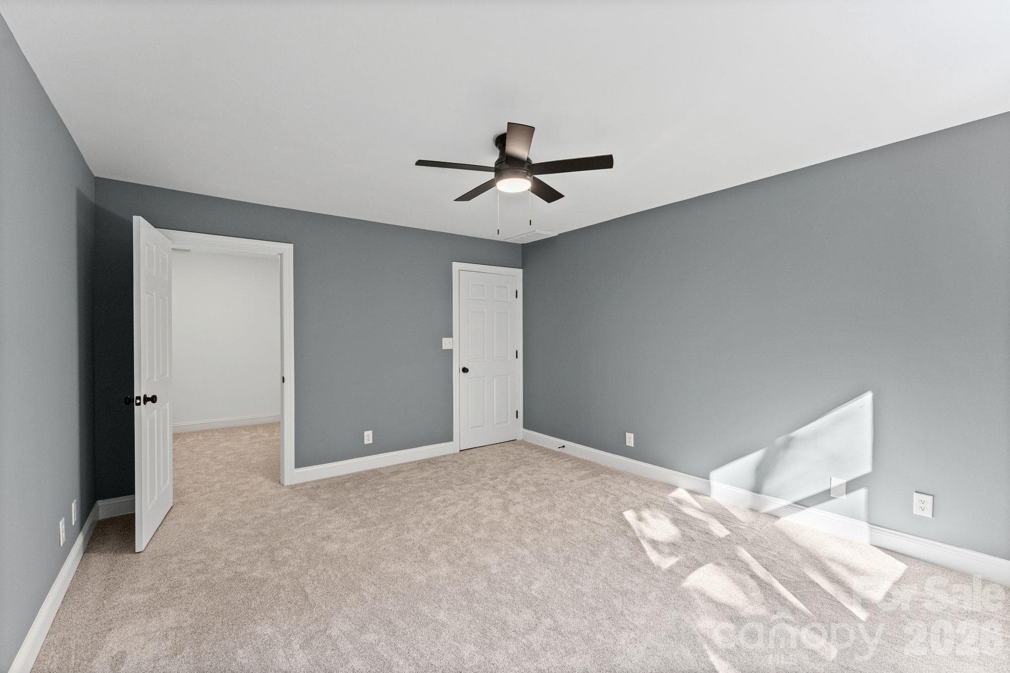 Single Family Residence at 270 Sweet Autumn Lane, Lexington, photo 34 of 45