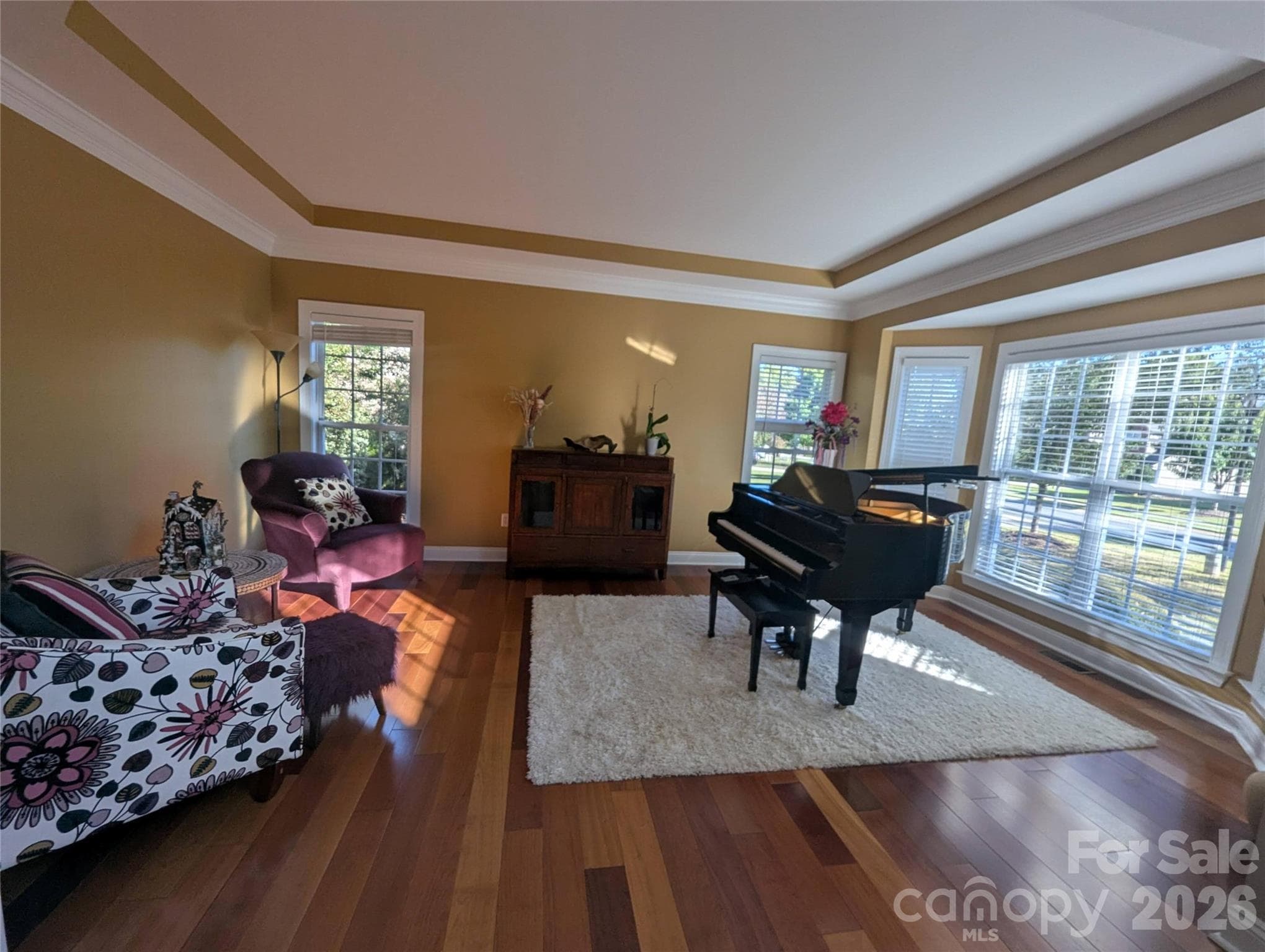 Single Family Residence at 2221 Creek View Court, Fort Mill, photo 4 of 35