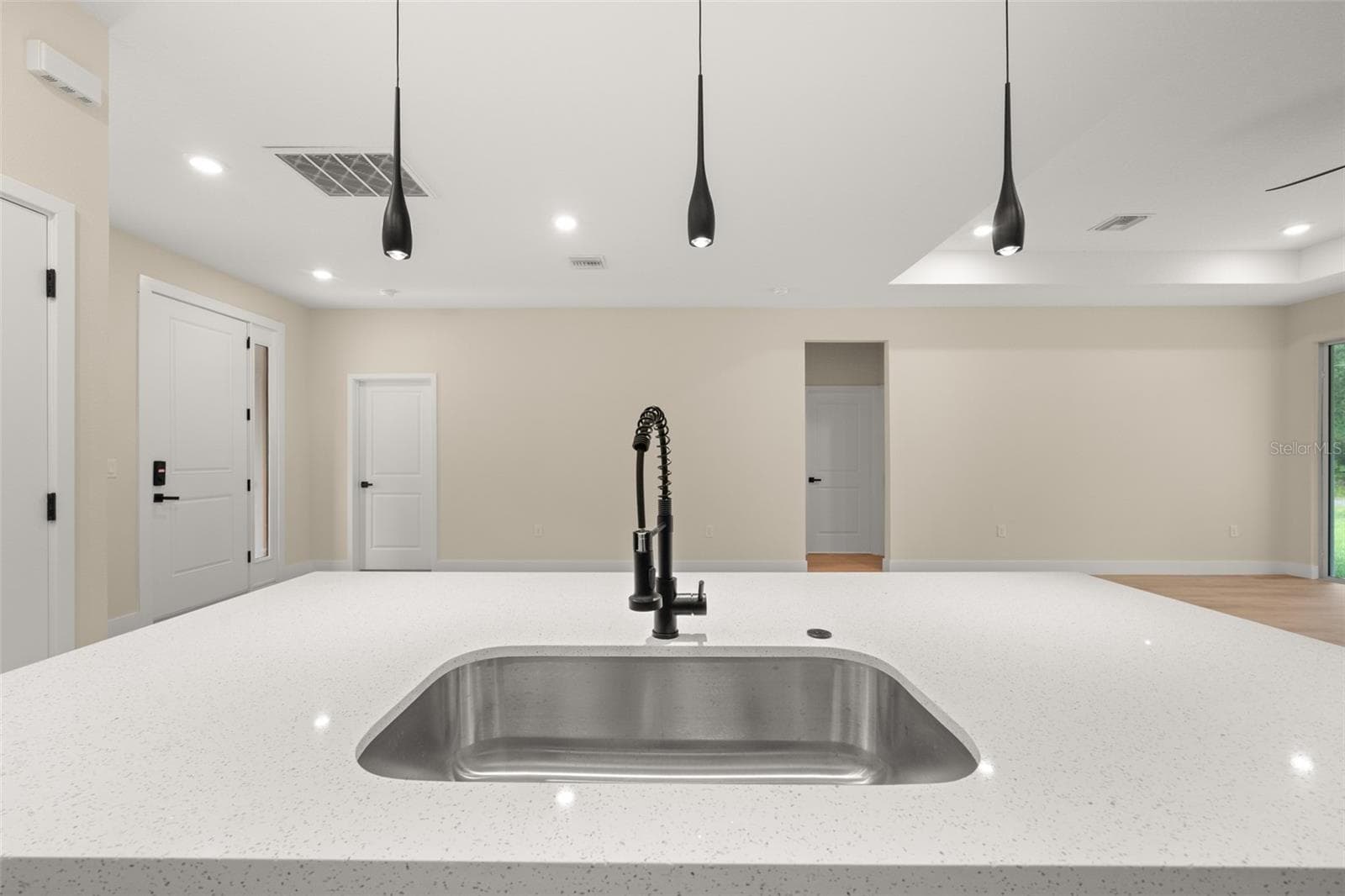 Kitchen - 9107 OVIEDO ST, SEBRING