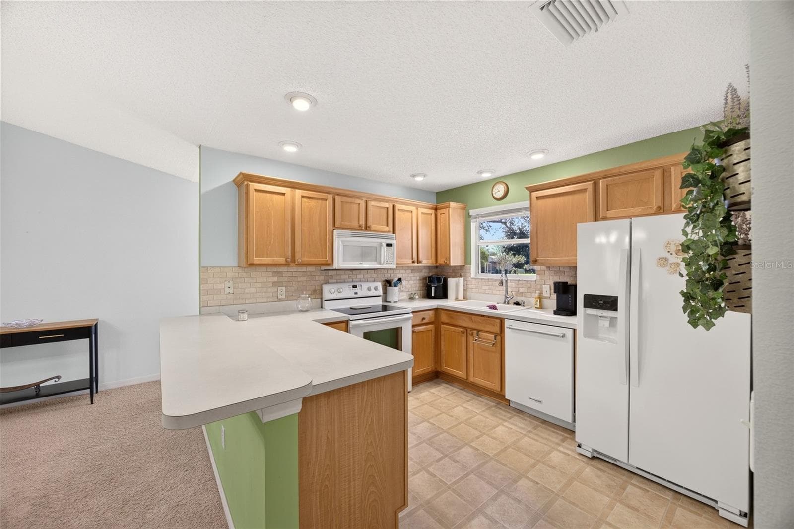Single Family Residence at 3401 NEW HOPE PL, THE VILLAGES, photo 14 of 53