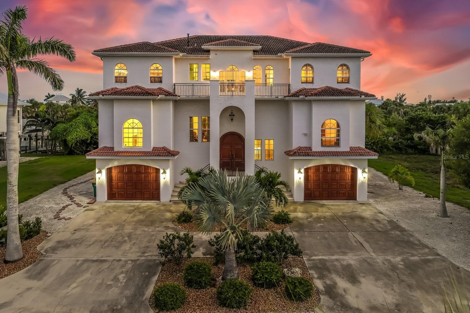 Single Family Residence at 36 LEMON BAY LN, PLACIDA, photo 2 of 60