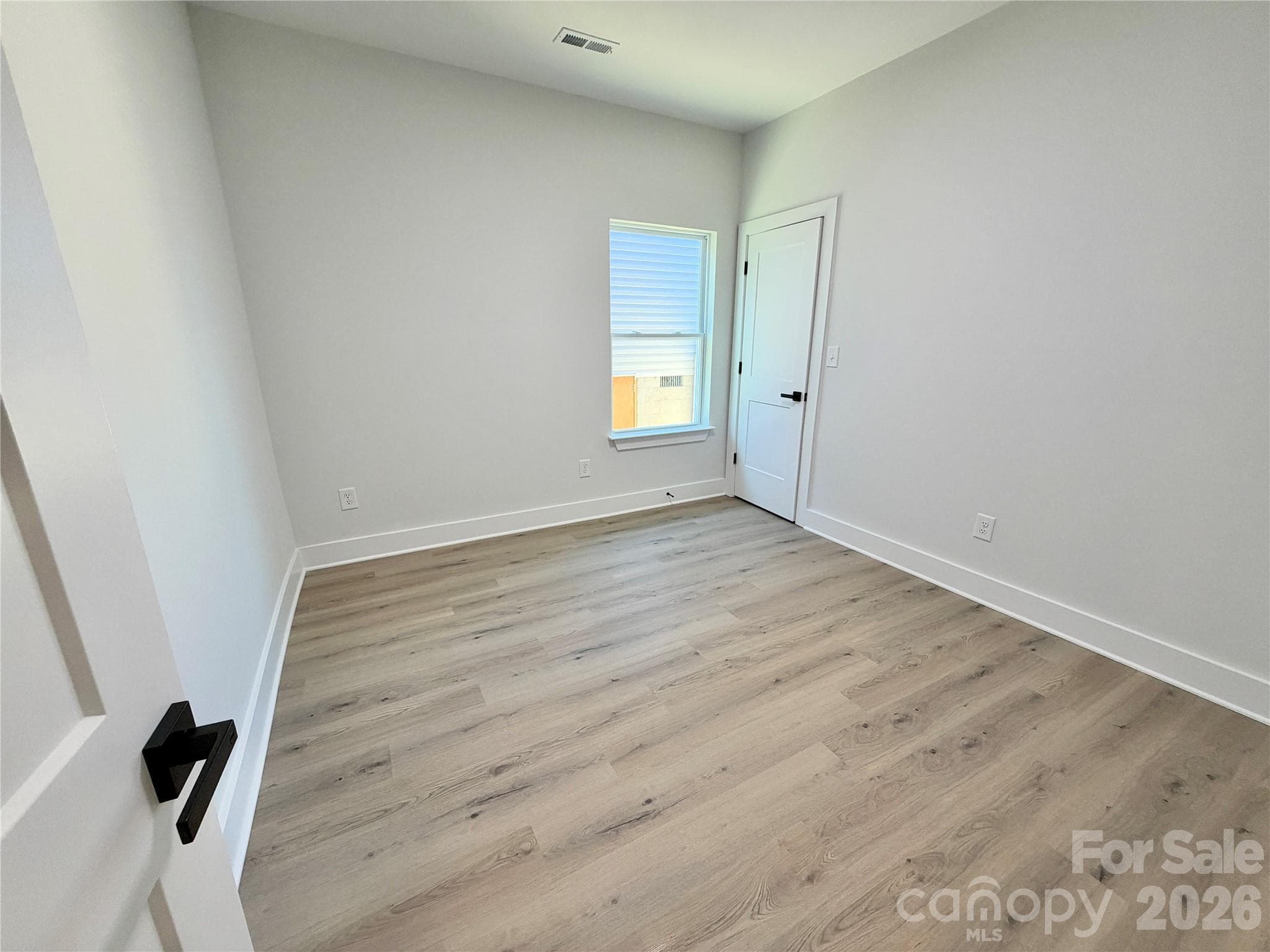 Single Family Residence at 610 E Robinson Street, Dallas, photo 17 of 20