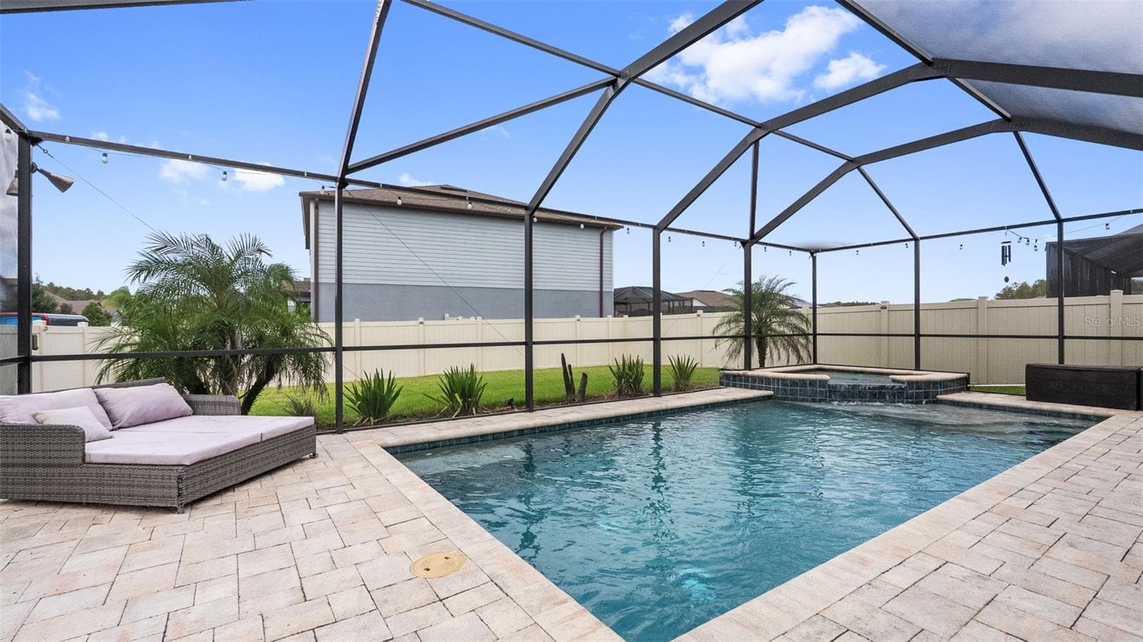 Lanai: Secondary Seating Area - 19234 MOSSY PINE DR, TAMPA