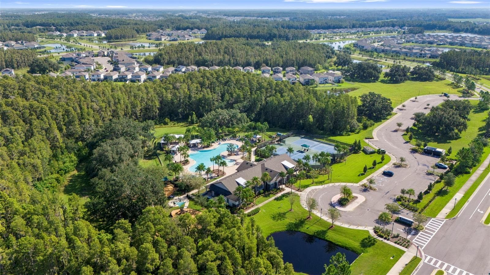 K-Bar Ranch Amenities - 19234 MOSSY PINE DR, TAMPA