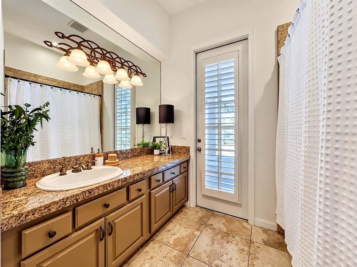 Single Family Residence at 972 OAKPOINT CIR, APOPKA, photo 58 of 102