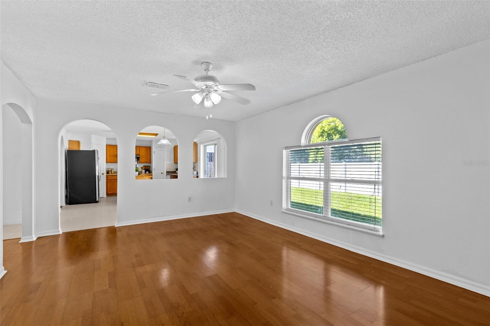 Single Family Residence at 1316 HONEY RD, APOPKA, photo 8 of 30