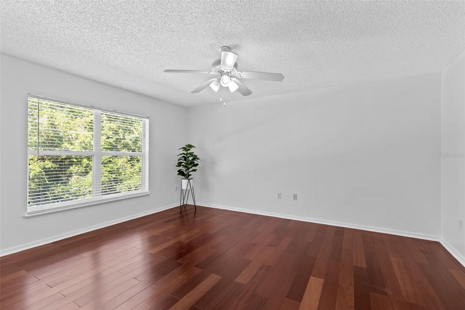 Upstairs Primary Bedroom - 1316 HONEY RD, APOPKA