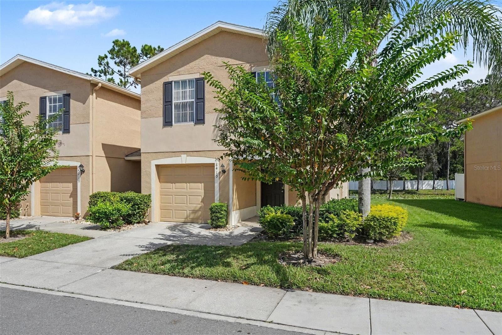 Townhouse at 8419 EDGEWATER PLACE BLVD, TAMPA, photo 2 of 33
