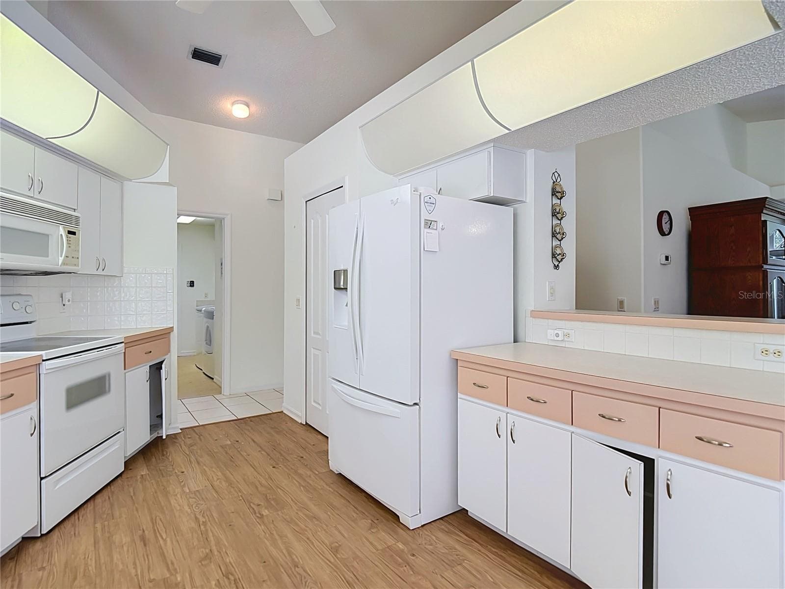 Single Family Residence at 20 BONNIE CT S, HOMOSASSA, photo 17 of 78