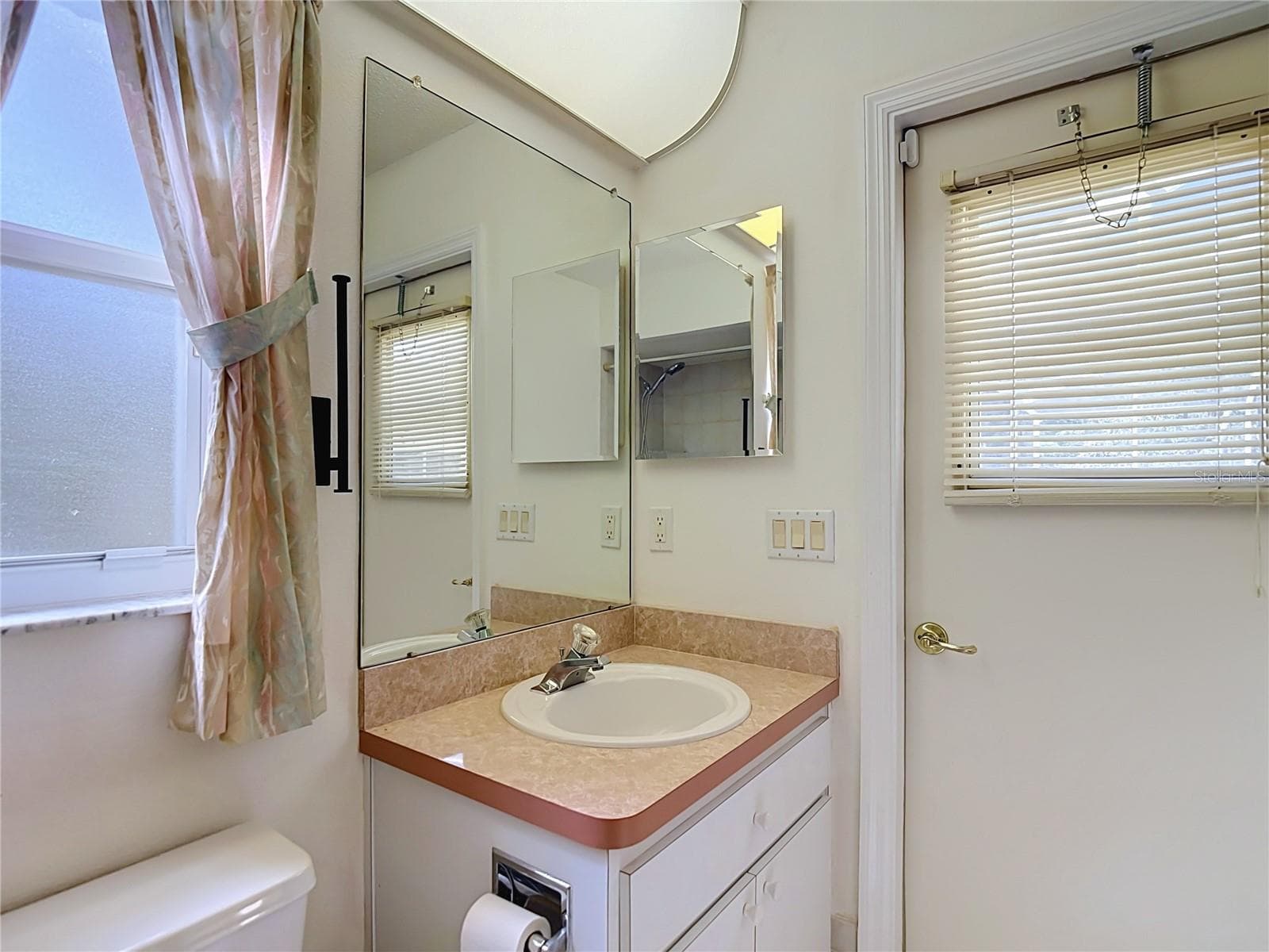 Single Family Residence at 20 BONNIE CT S, HOMOSASSA, photo 49 of 78