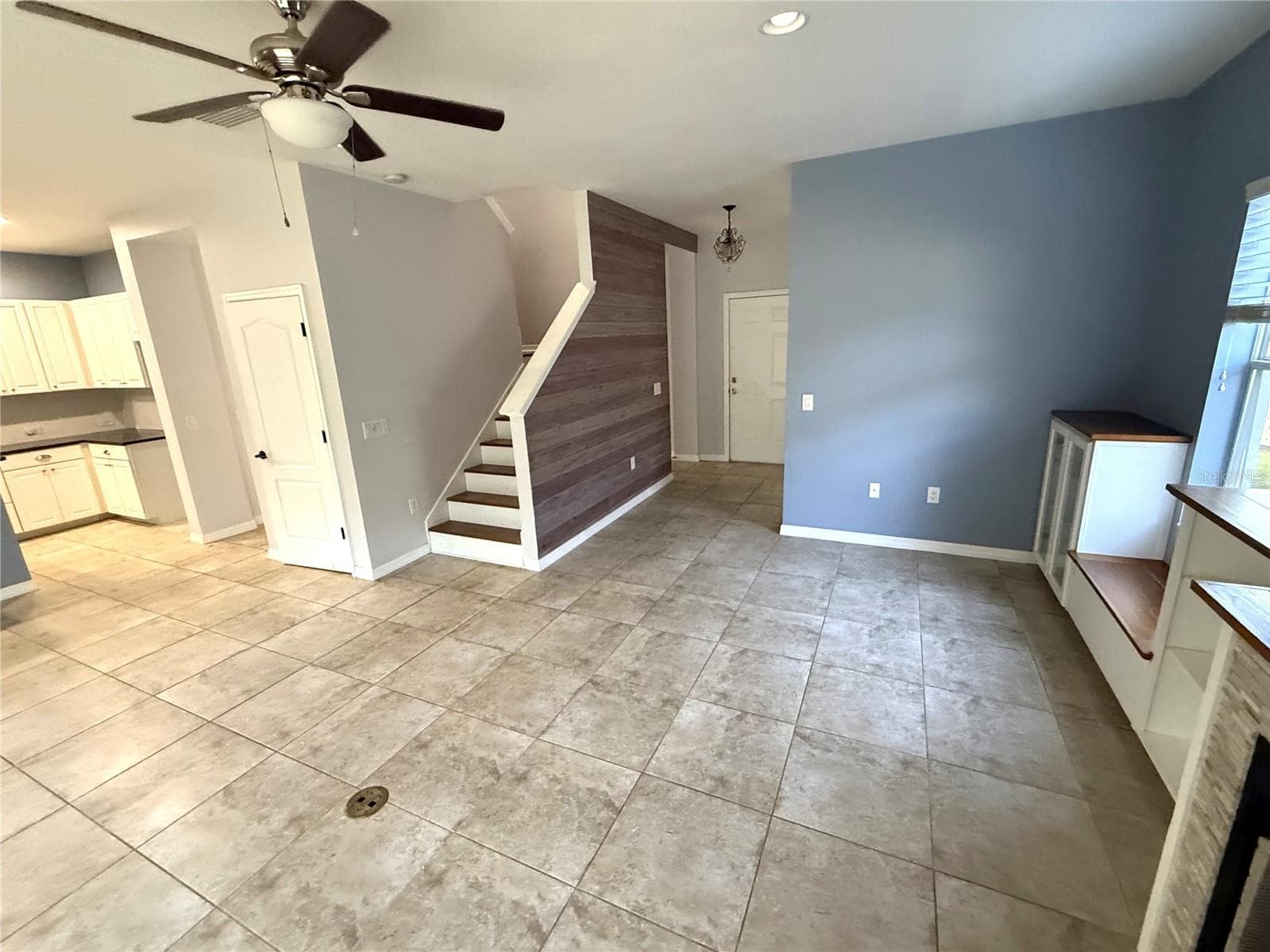 Single Family Residence at 12196 ALACHUA LN, VENICE, photo 3 of 22