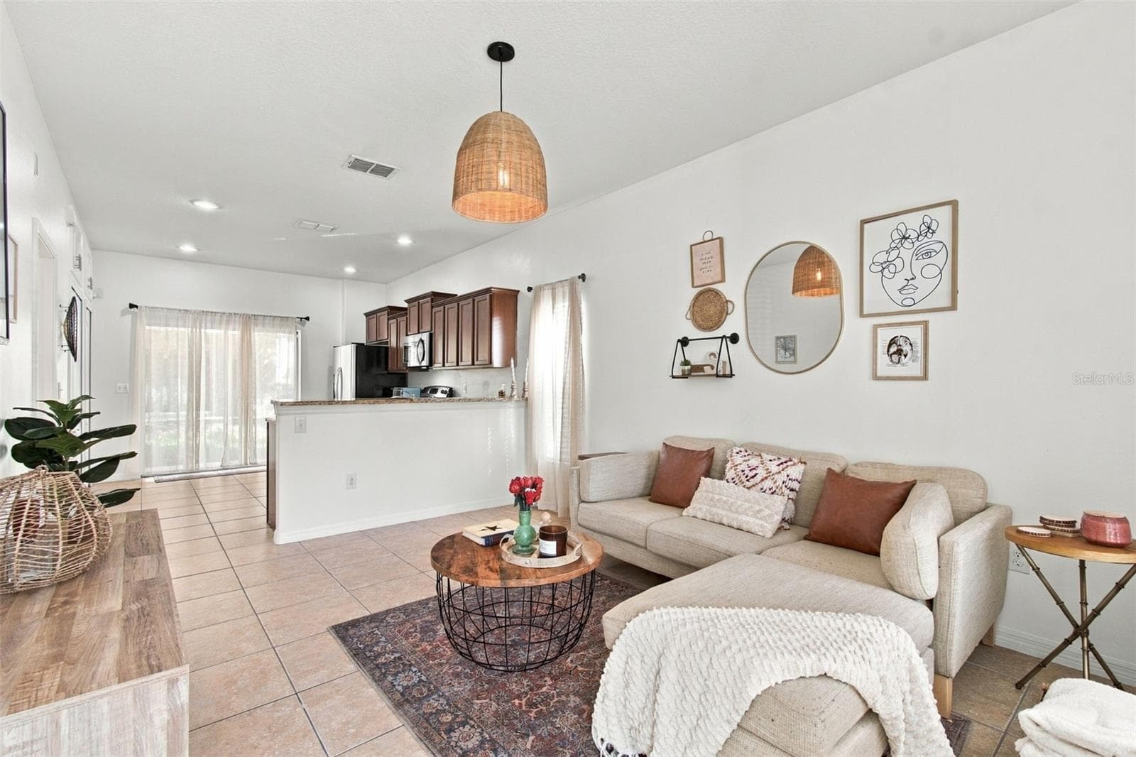 Townhouse at 8524 GABLEBEND WAY, TAMPA, photo 16 of 52