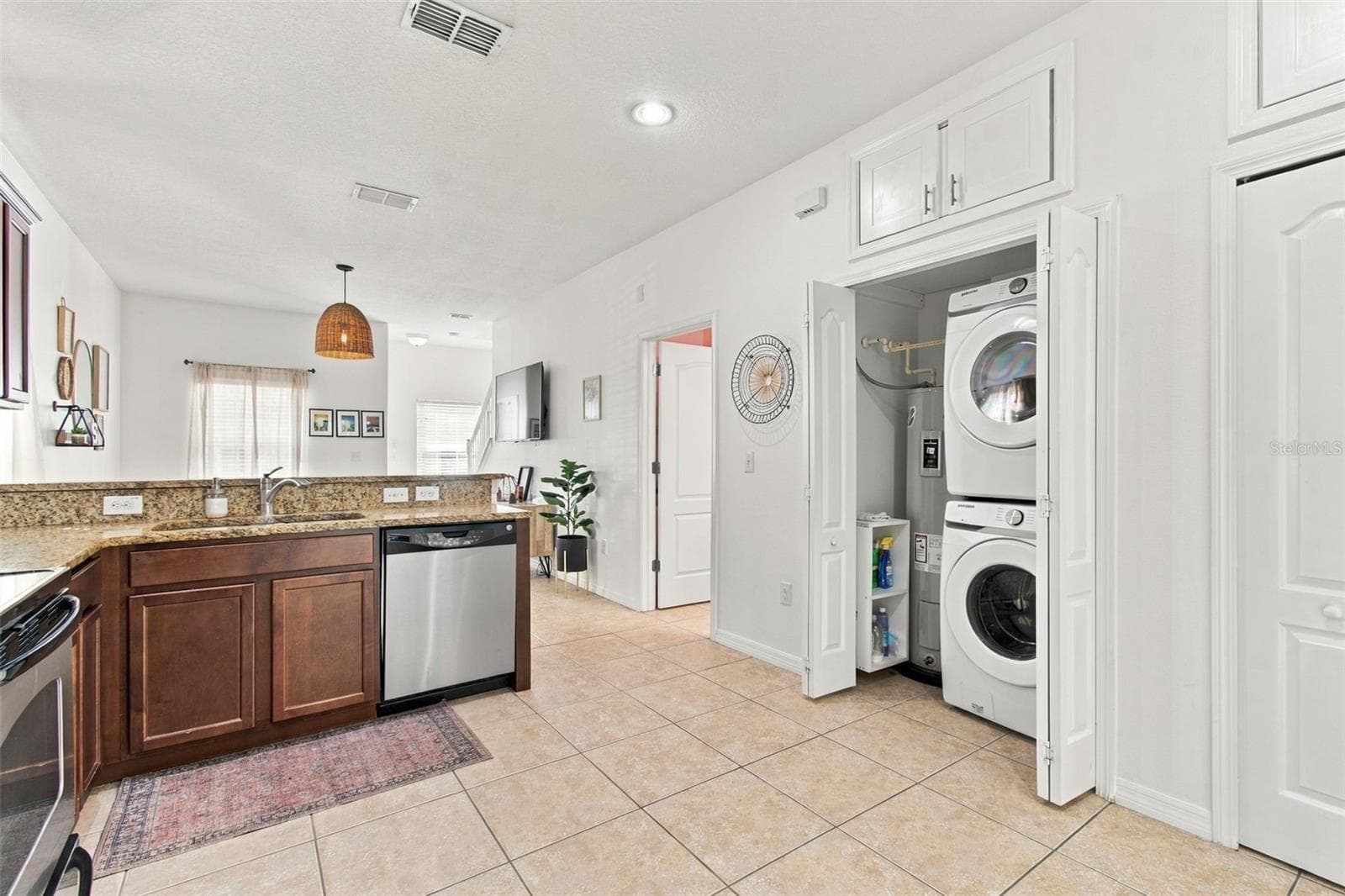 Townhouse at 8524 GABLEBEND WAY, TAMPA, photo 23 of 52